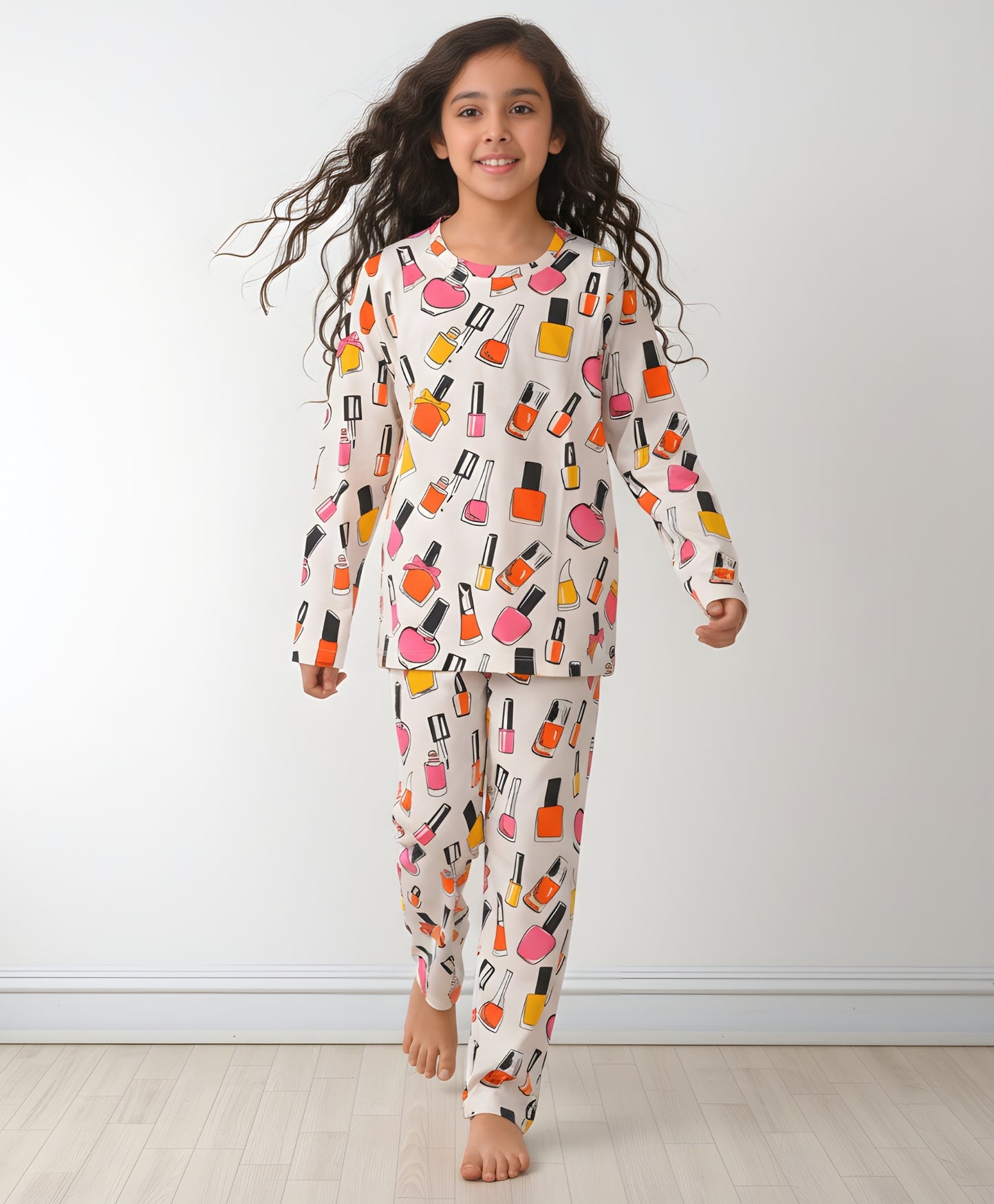 NAIL PAINT LONG SLEEVES PYJAMA SET - WHITE