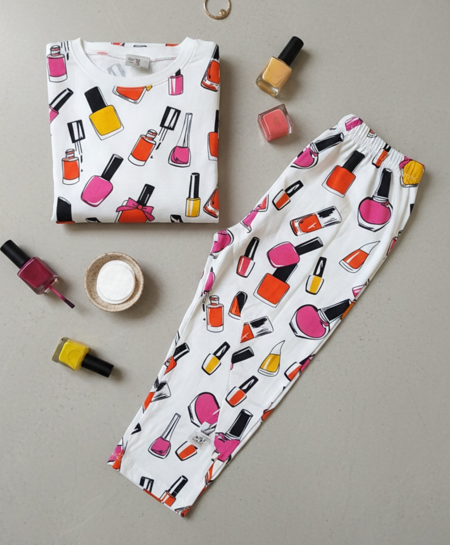 NAIL PAINT LONG SLEEVES PYJAMA SET - WHITE - Anthrilo