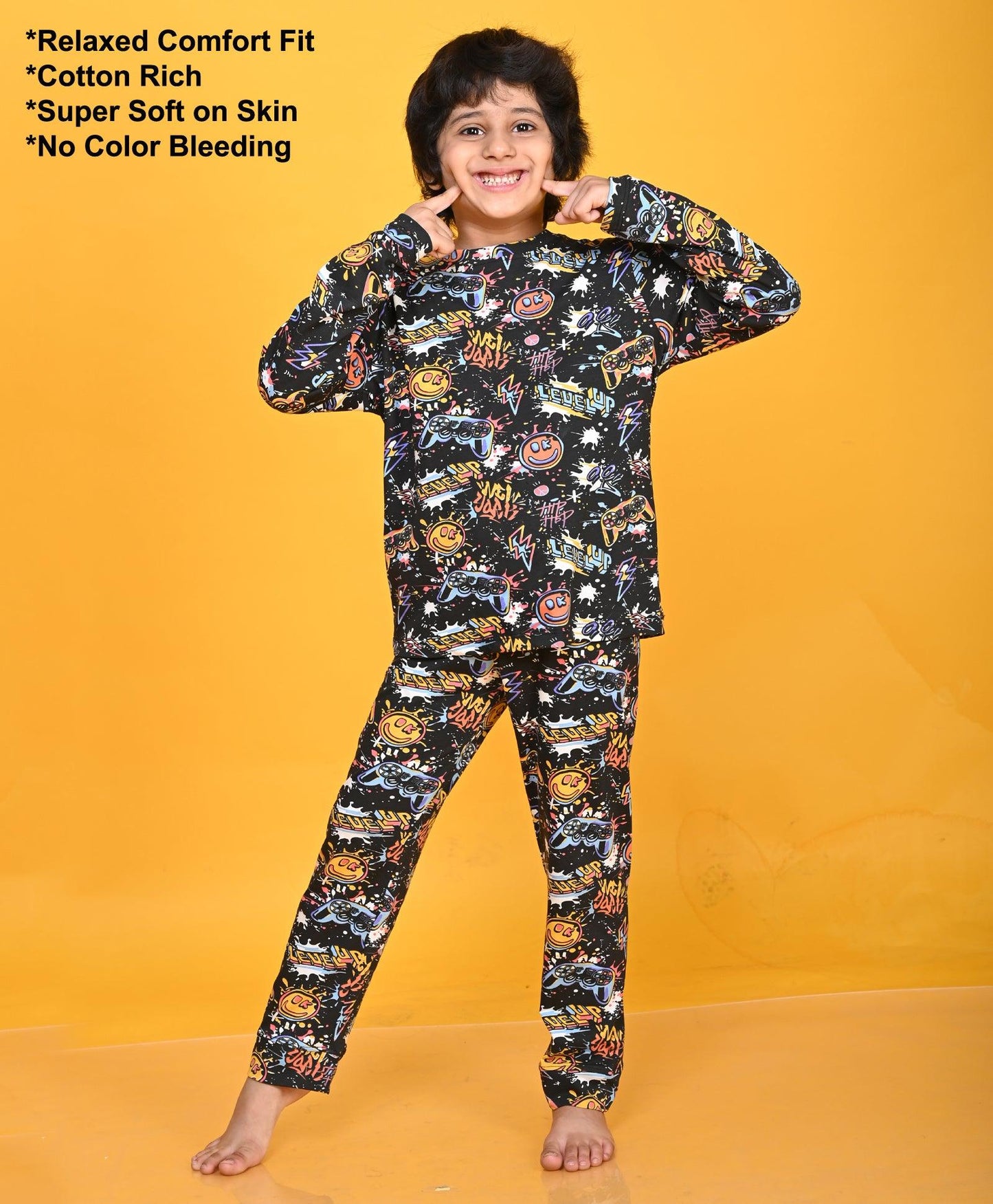 LEVEL UP LONG SLEEVE PYJAMA SET - BLACK