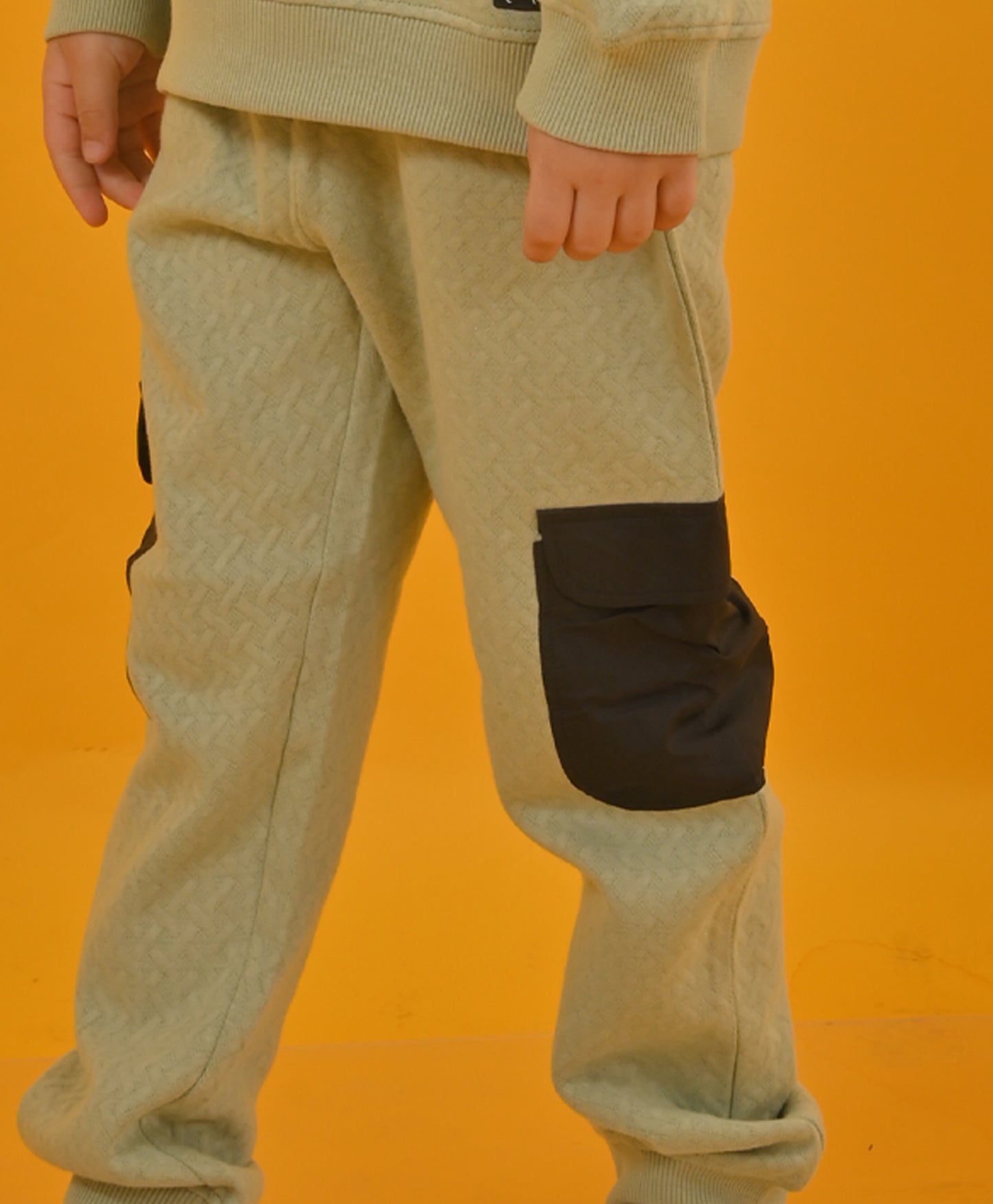 OLIVE QUILTED TAFFETA POCKET JOGGER - OLIVE