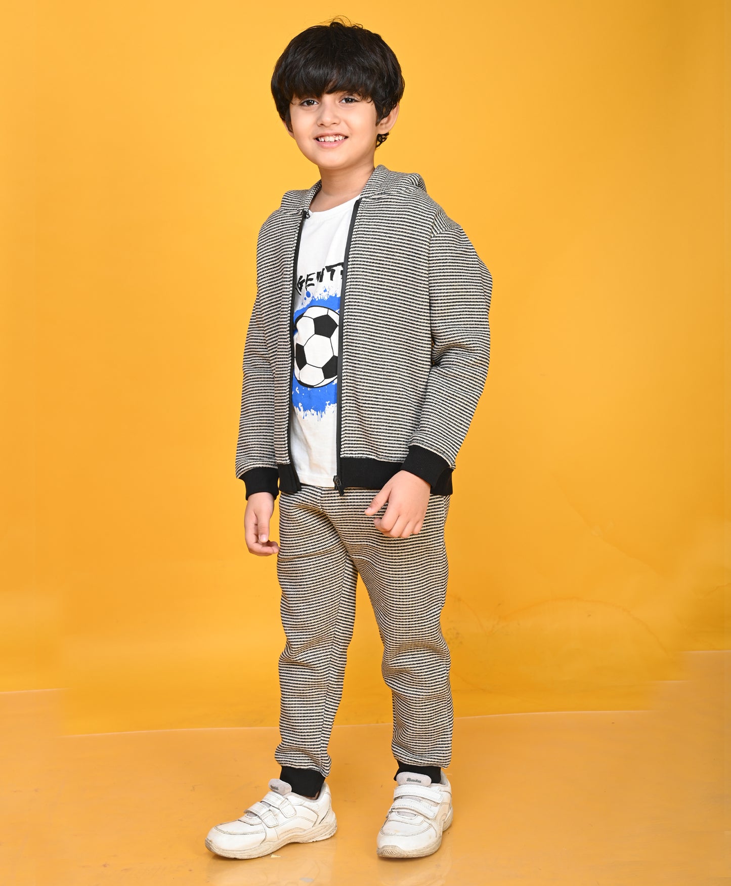 BLACK BEIGE BOYS HOODIE JOGGER SET - BLACK