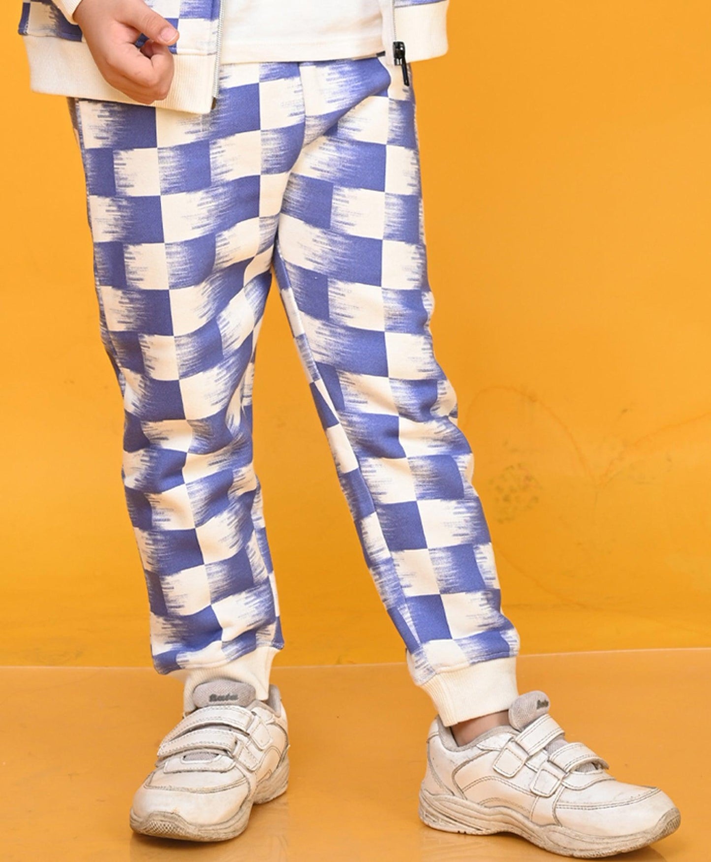 CHECK BLUE BOYS FLEECE JOGGER - BLUE