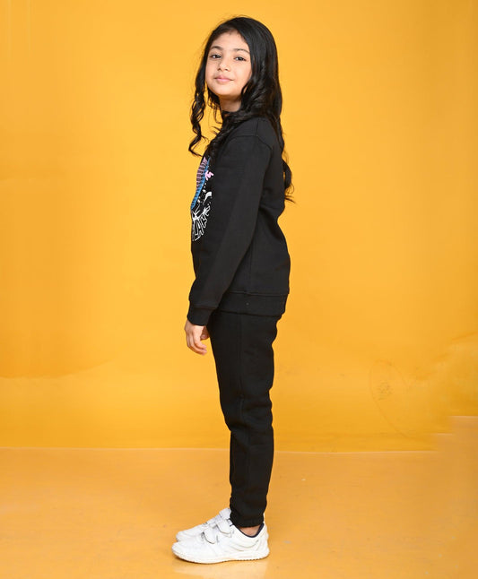 HAPPY PLACE GIRLS FLEECE SWEATSHIRT JOGGER SET - BLACK - Anthrilo