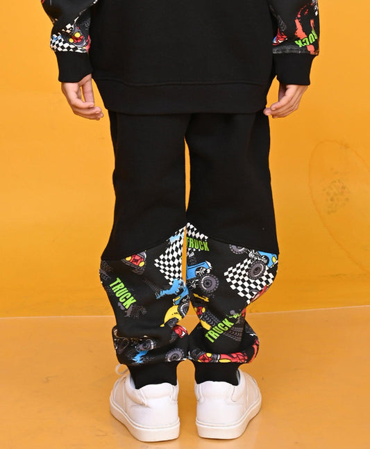 TRUCK BLACK COLOR BLOCK BOYS FLEECE JOGGER - BLACK - Anthrilo