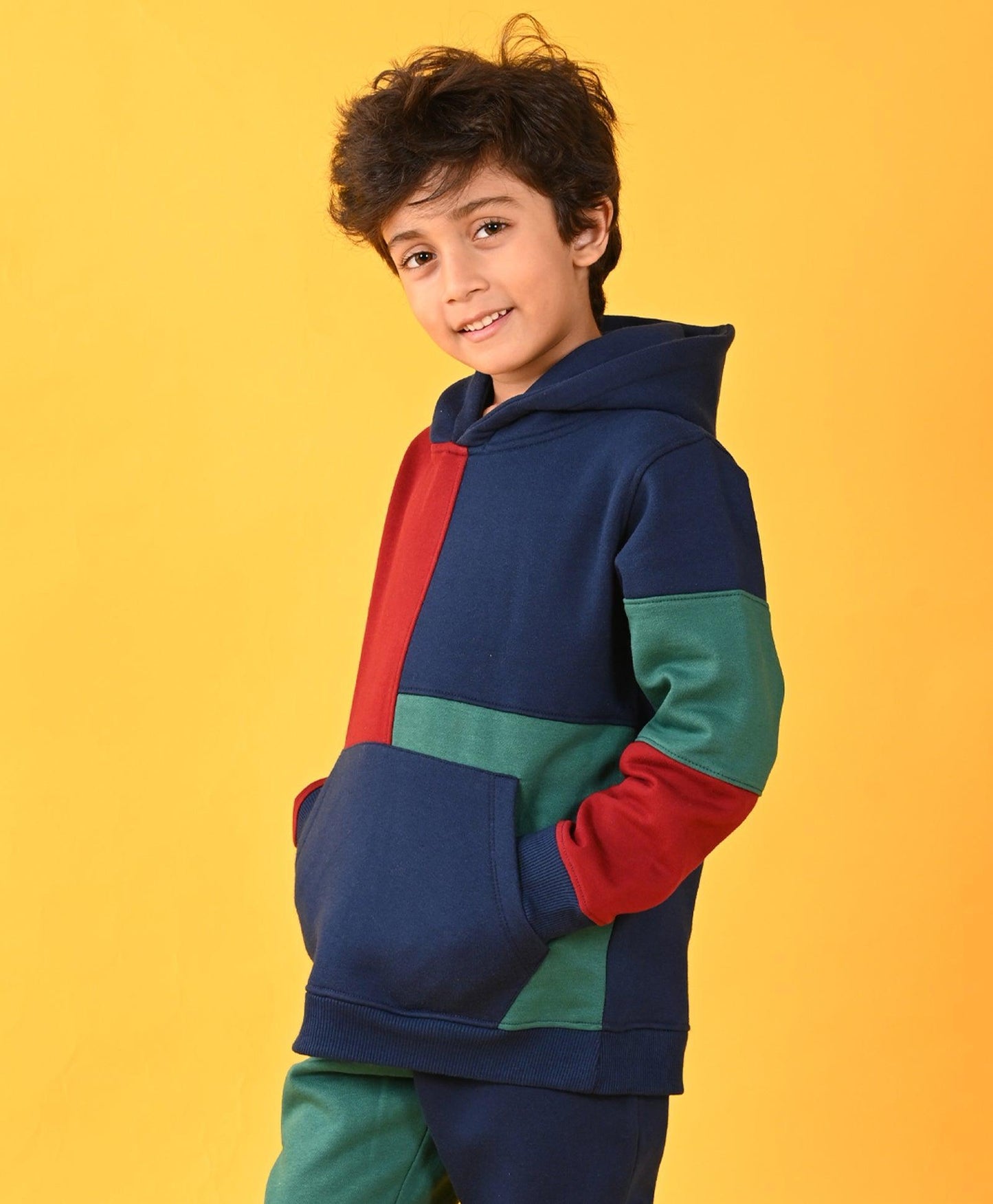 NAVY MEHROON GREEN COLOR BLOCK FLEECE HOODIE - NAVY - Anthrilo