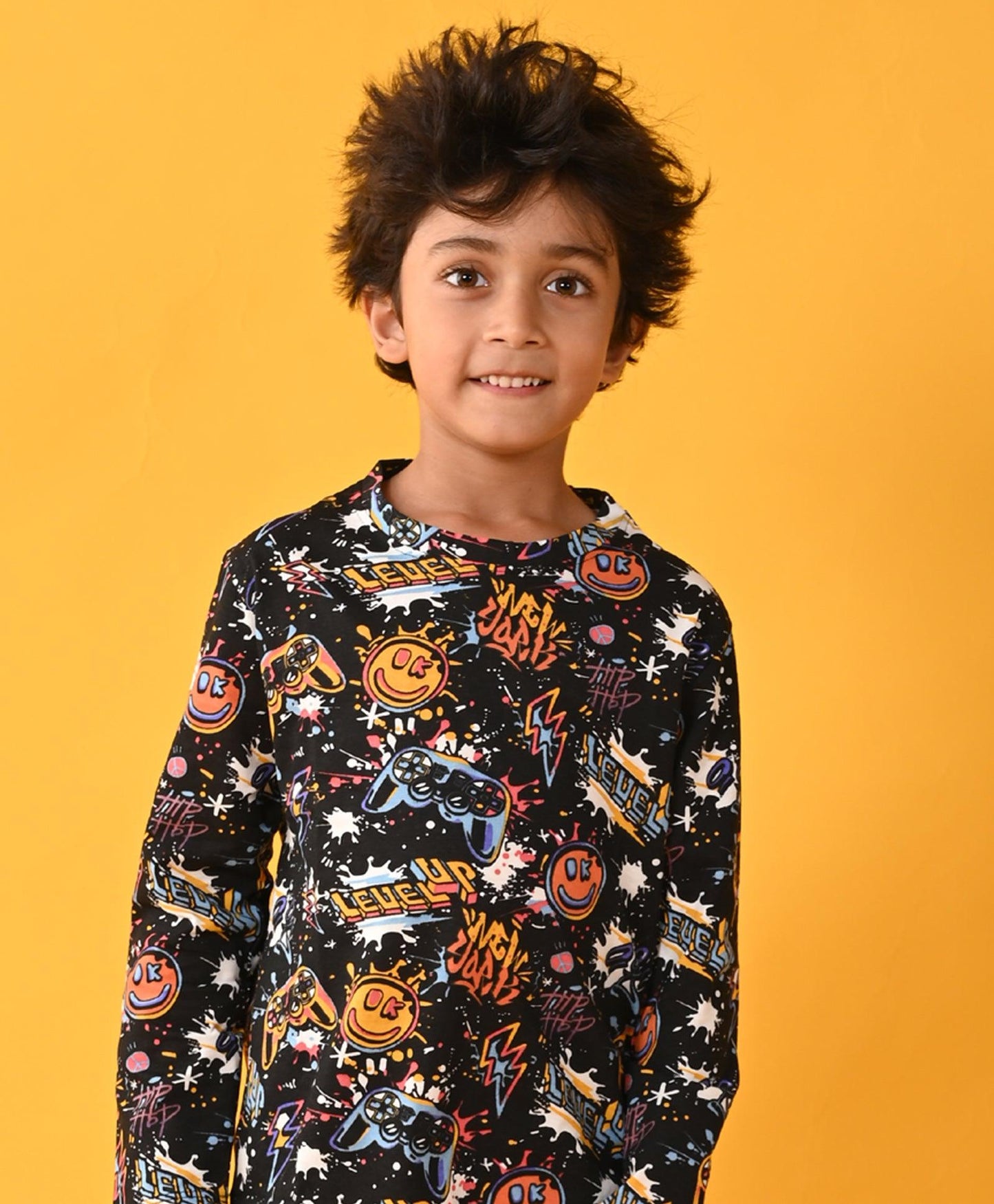 LEVEL UP LONG SLEEVE PYJAMA SET D - BLACK