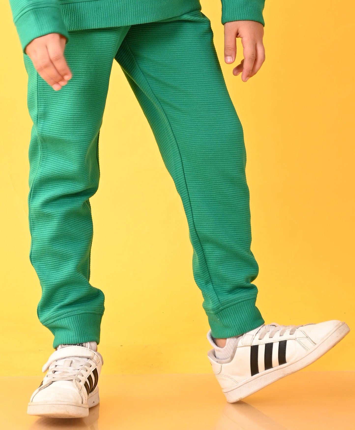 GREEN STRIPE EFFECT BOYS JOGGER - GREEN