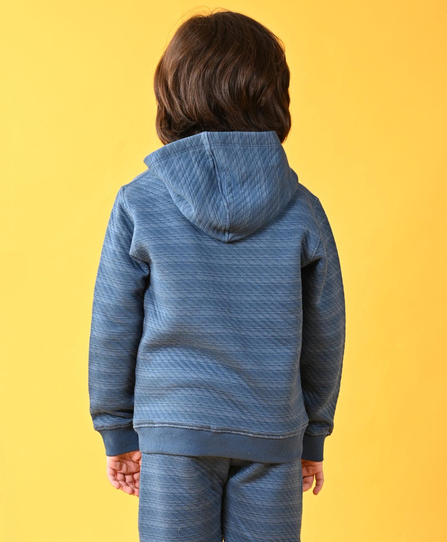 BLUE DIAGONAL QUILTED ZIPPER HOODIE - BLUE