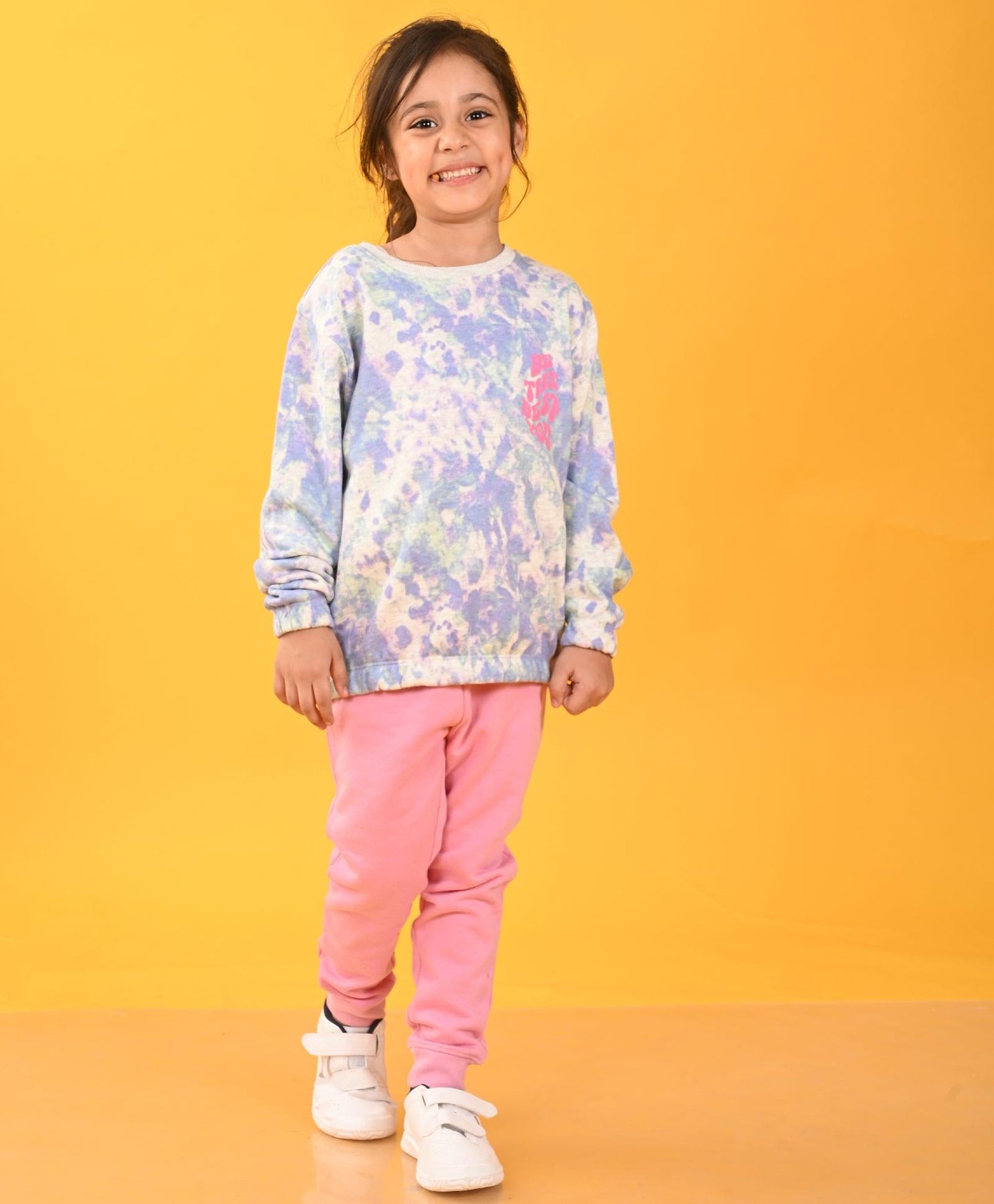 TIE DYE ECRU MELANGE TERRY SWEATSHIRT PINK FLEECE JOGGER SET - ECRU / PINK