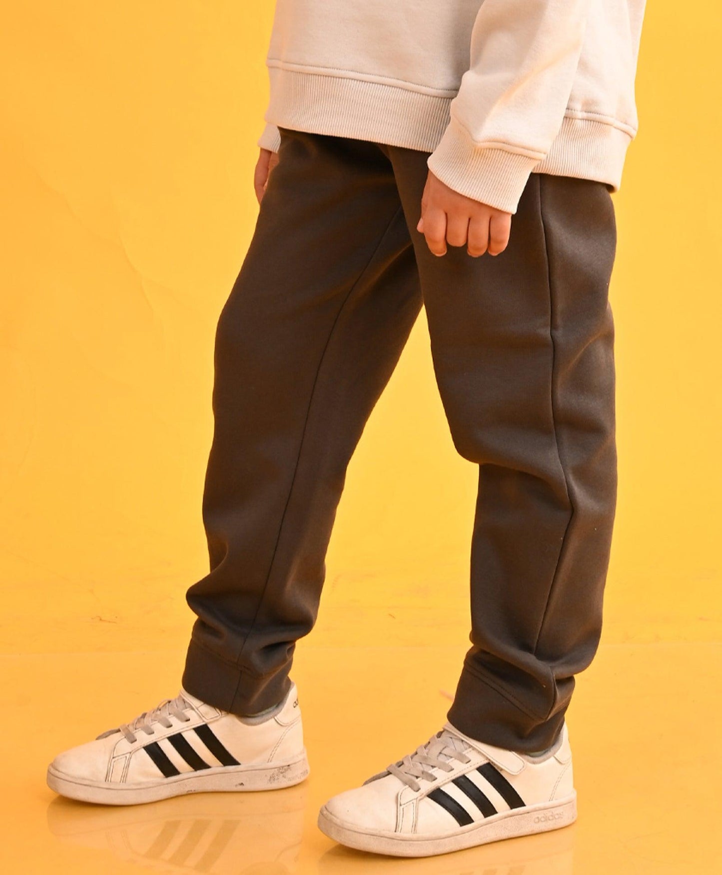DARK GREY TMR FLEECE BOYS JOGGER - DARK GREY