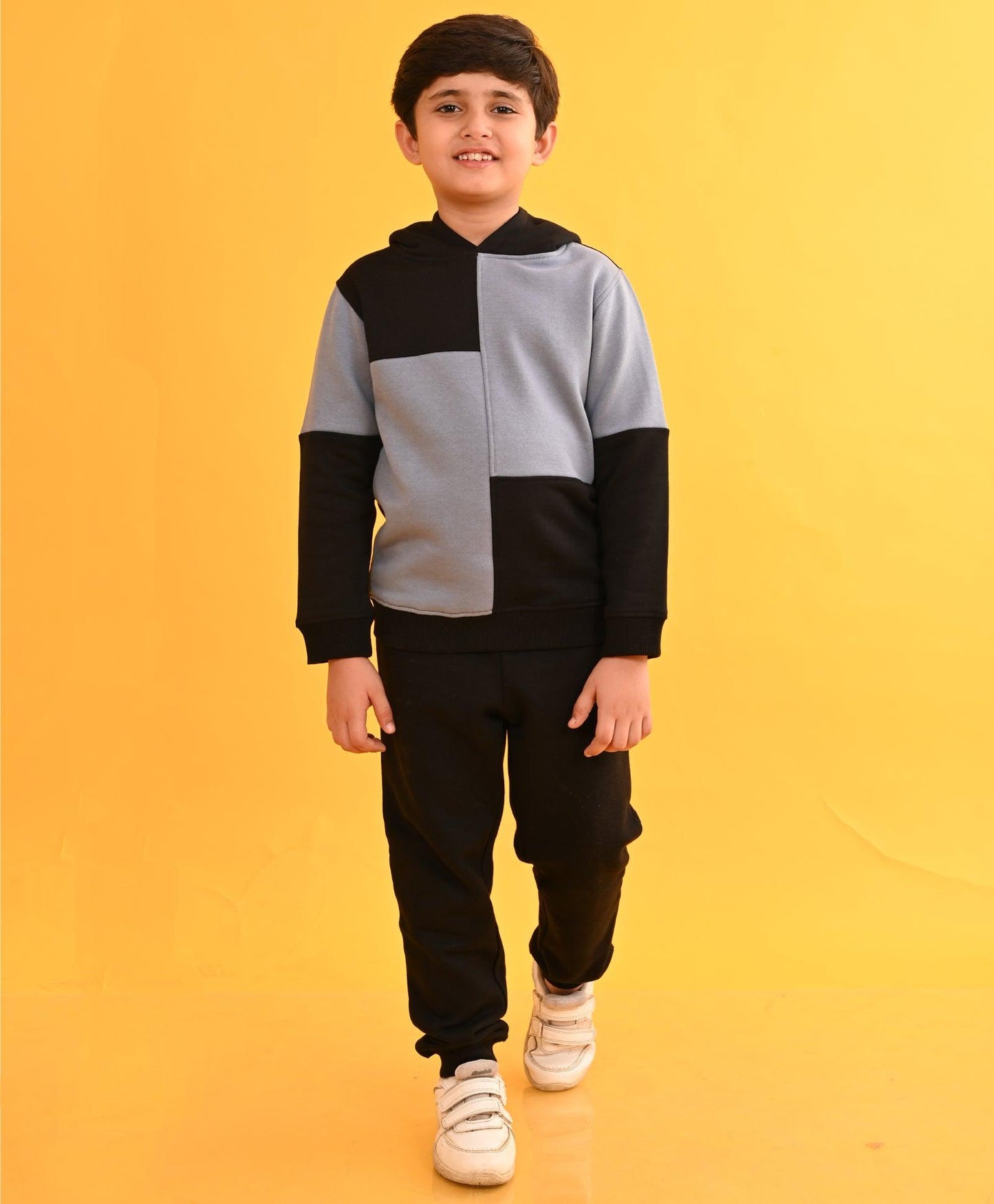 BLUE ASH COLOR BLOCK FLEECE HOODIE BLACK JOGGER SET - BLUE / BLACK