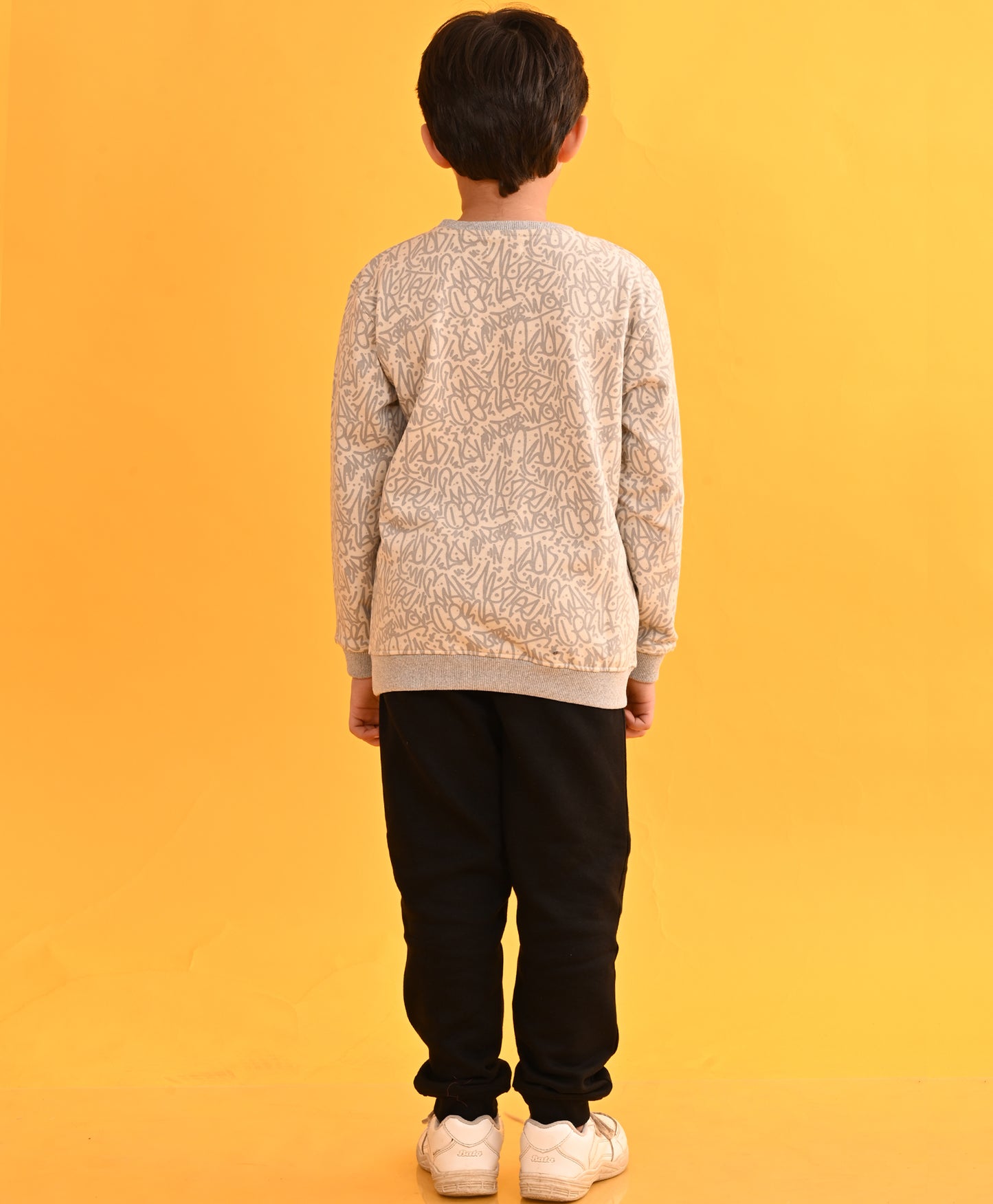 GRAFITTI BEIGE SWEATSHIRT BLACK JOGGER SET - GREY / BLACK