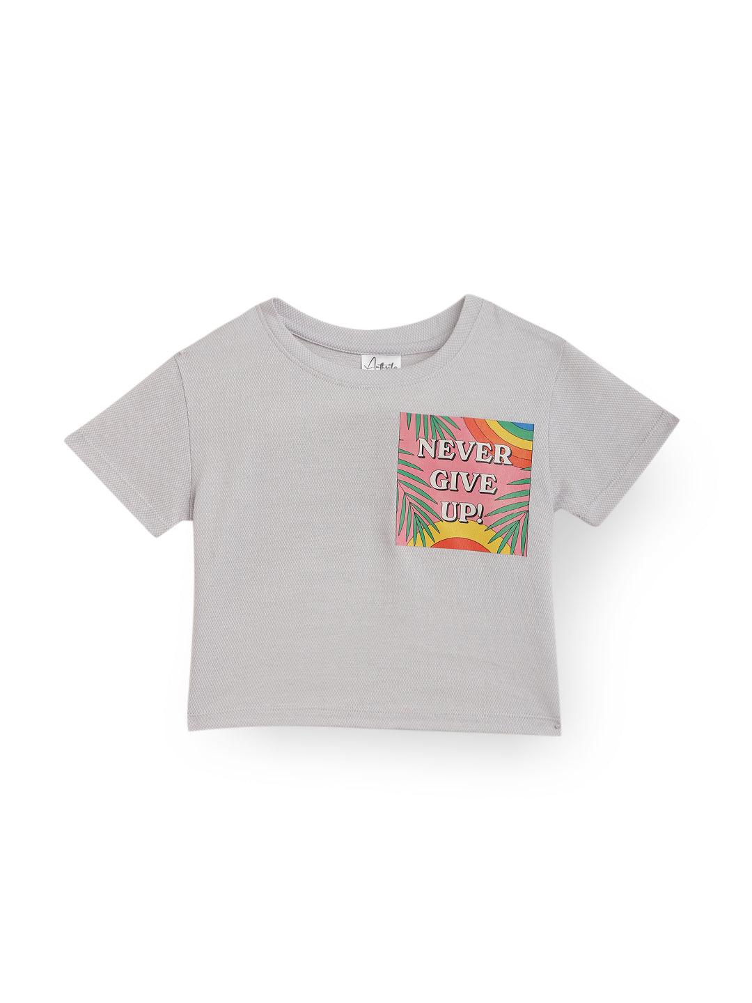 NEVER GIVE UP SUMMER GIRLS T-SHIRT - GREY