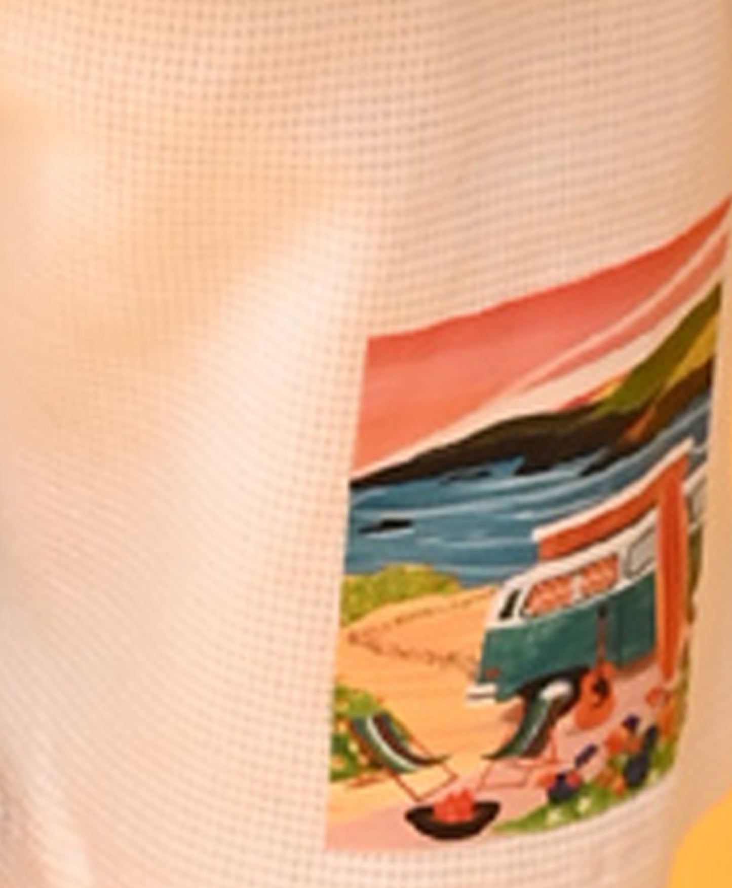 SURFBOARD WHITE TEXTURE SHORTS - WHITE