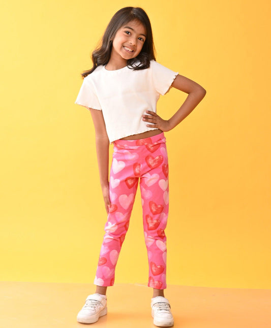 WHITE RIBBED T-SHIRT HEART LEGGINGS SET - WHITE / PINK