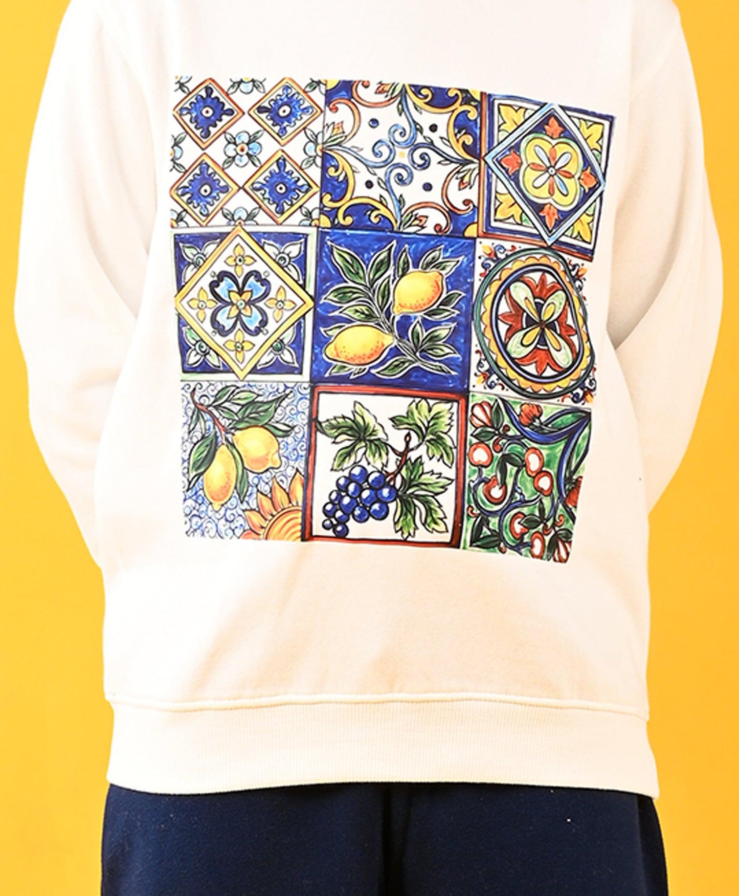 LEMON FUN VIBES FLEECE HOODIE AND WARM NAVY FLEECE JOGGER SET - WHITE/NAVY