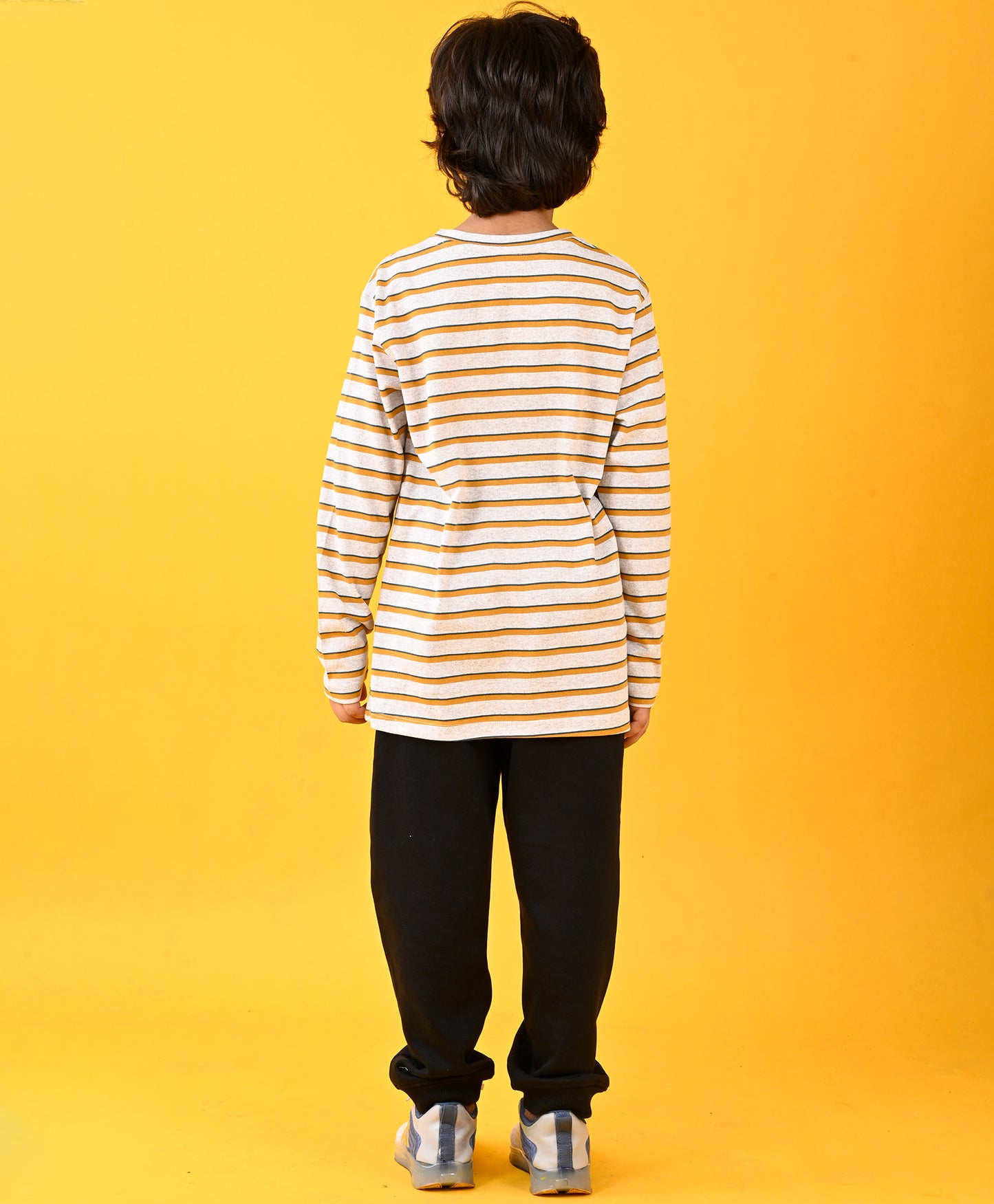 GREY YELLOW STRIPED LONG SLEEVES T-SHIRT AND BLACK WARM FLEECE JOGGER SET - GREY/BLACK