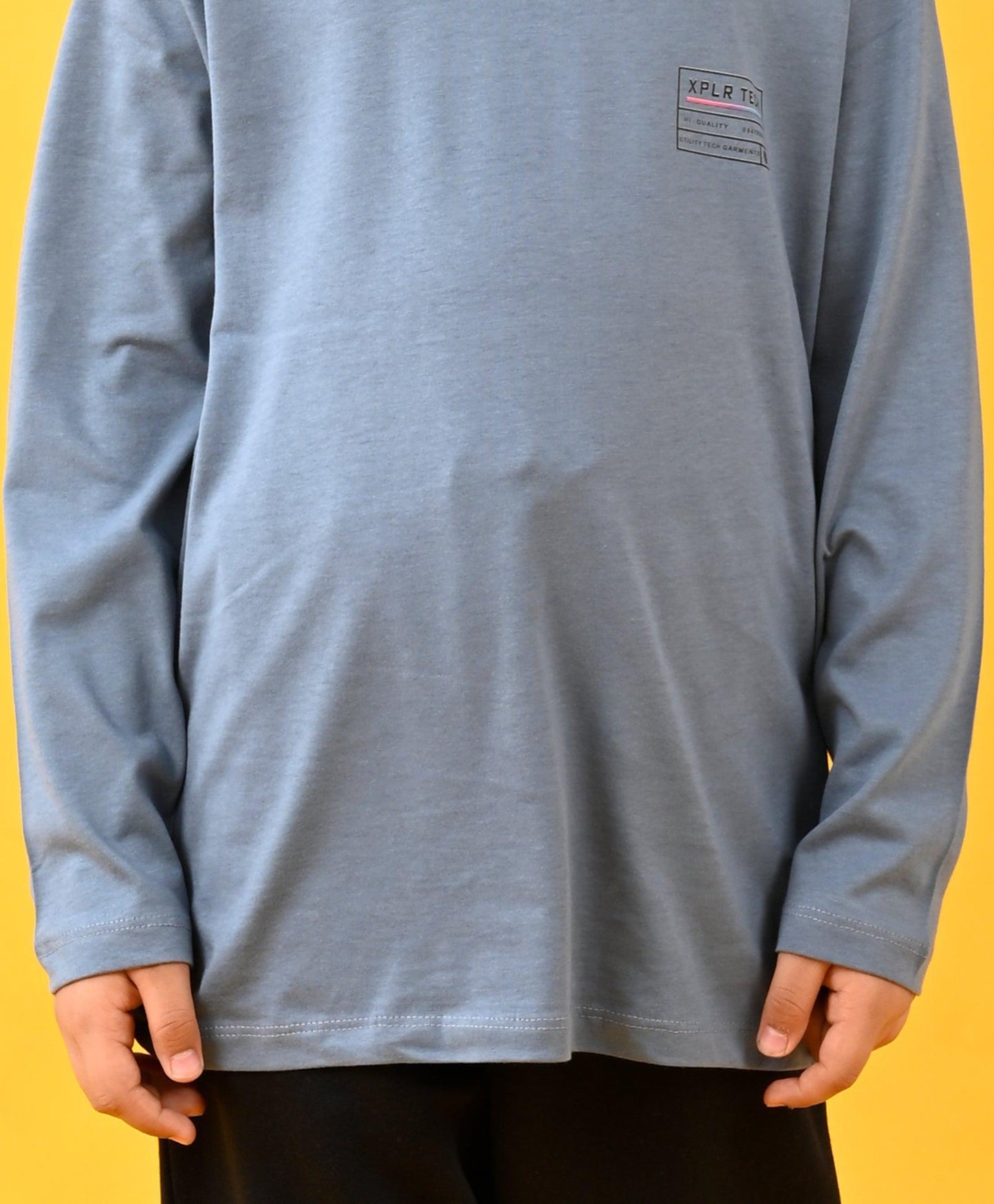 XPLR TECH GREY TSHIRT AND BLACK FLEECE JOGGER SET - GREY/BLACK