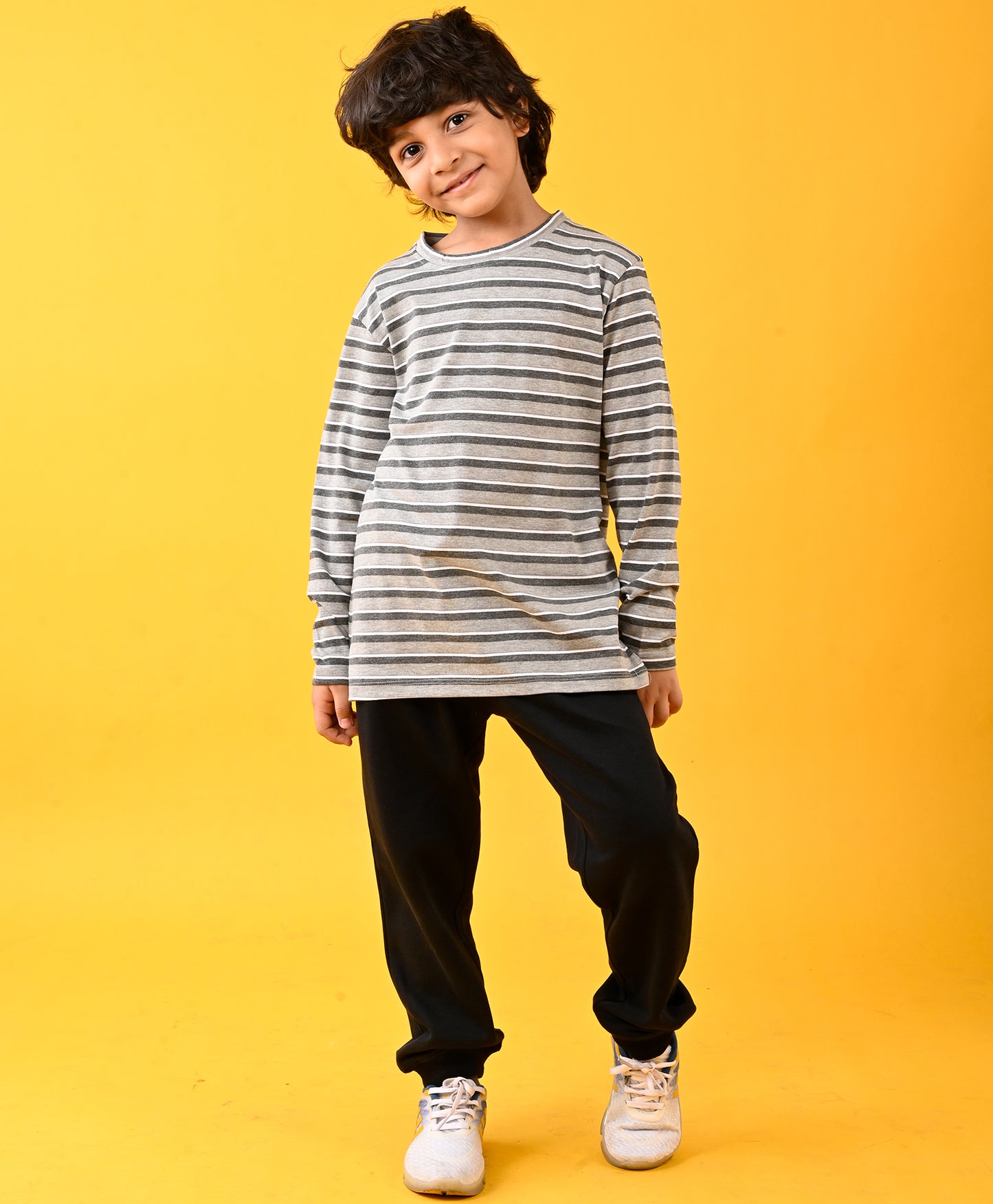 GREY WHITE STRIPED LONG SLEEVES T-SHIRT AND BLACK WARM FLEECE JOGGER SET - GREY/BLACK