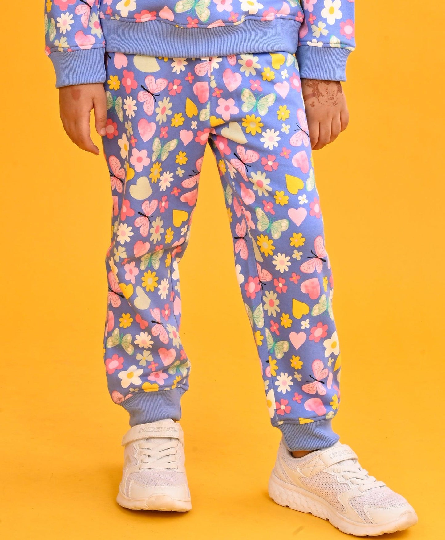 BLUE BUTTERFLY FLORAL GIRLS FLEECE JOGGER - BLUE
