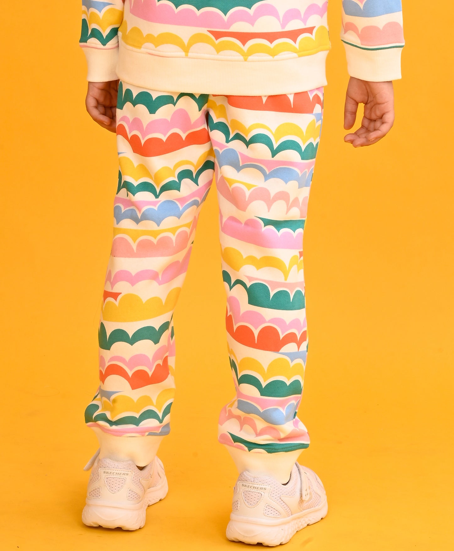 CLOUD RAINBOW GIRLS FLEECE JOGGER - OFF WHITE