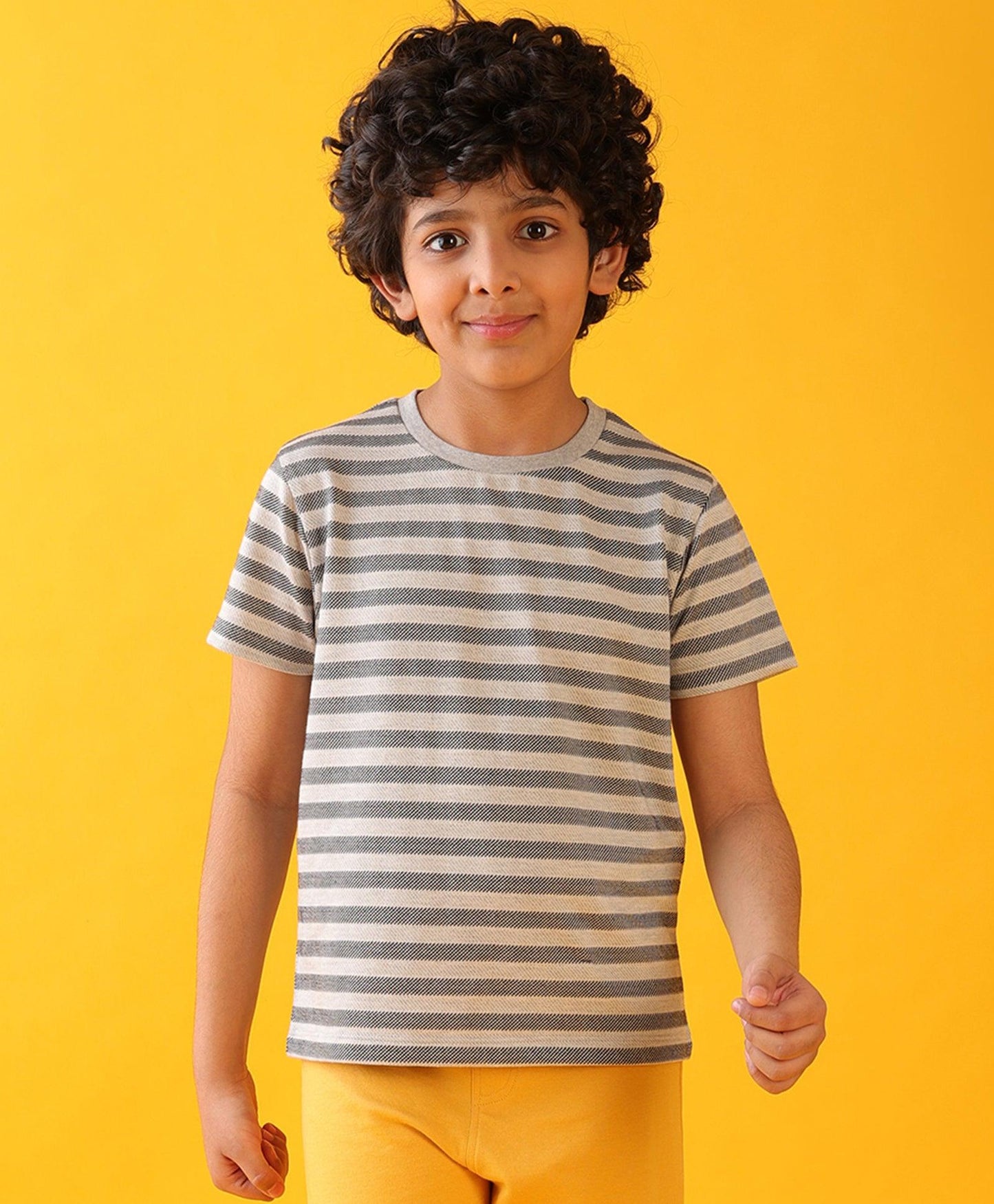BLACK GREY DIAGONAL STRIPE SHORT SLEEVE BOYS T-SHIRT - GREY
