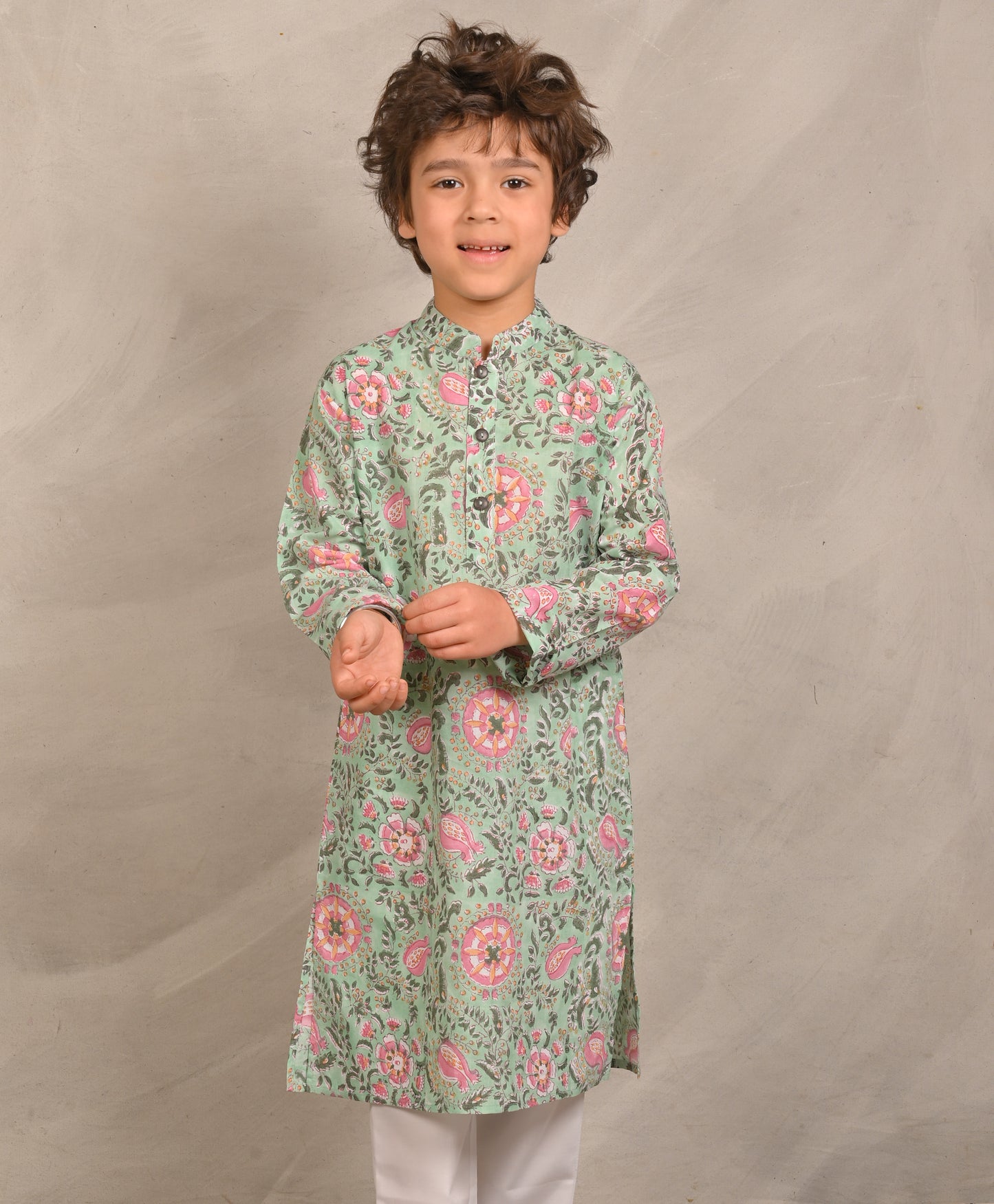 LIGHT GREEN FLORAL PRINT PURE COTTON KURTA - GREEN