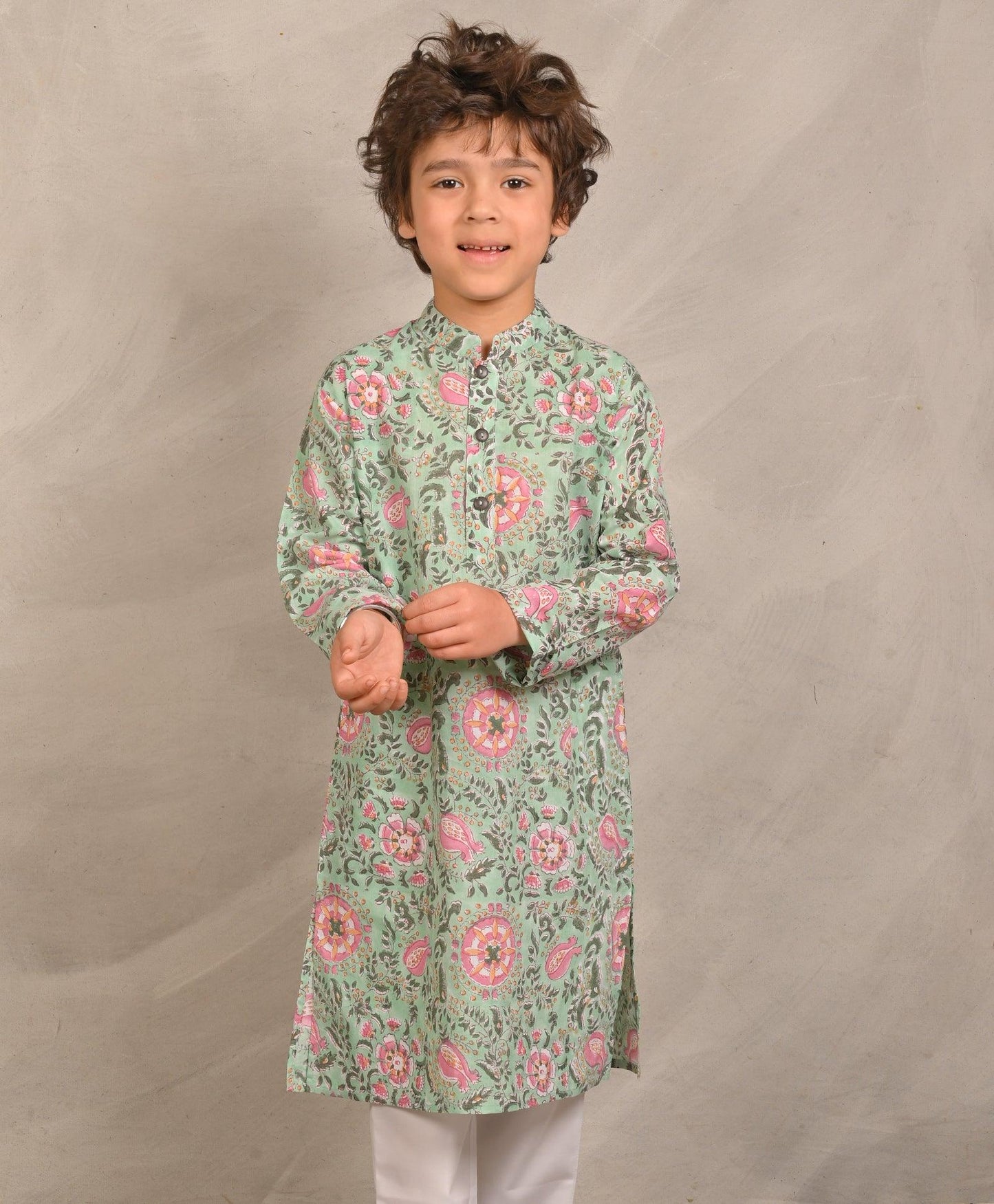 LIGHT GREEN FLORAL PRINT PURE COTTON KURTA - GREEN