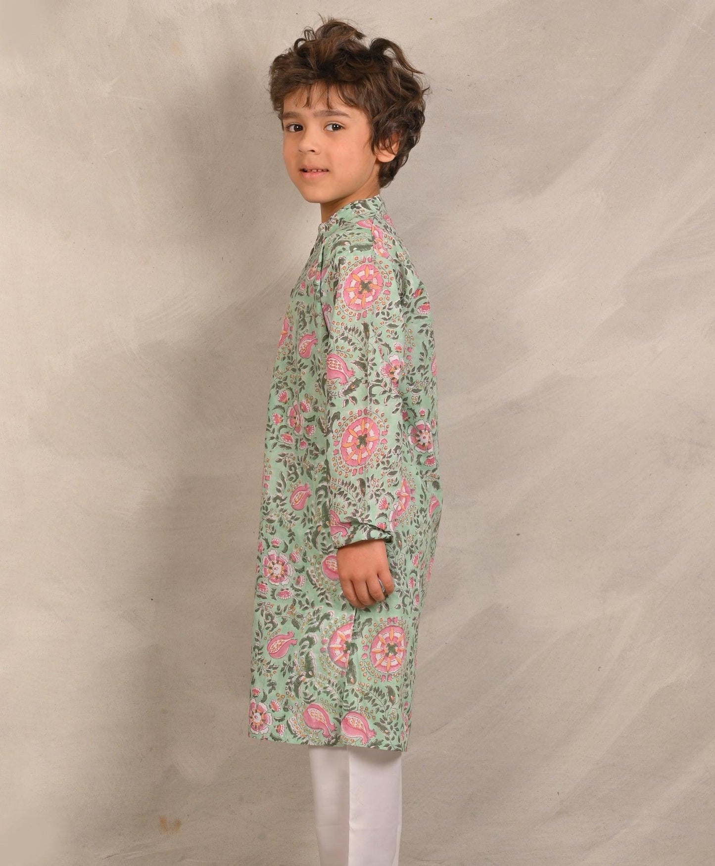 LIGHT GREEN FLORAL PRINT PURE COTTON KURTA - GREEN