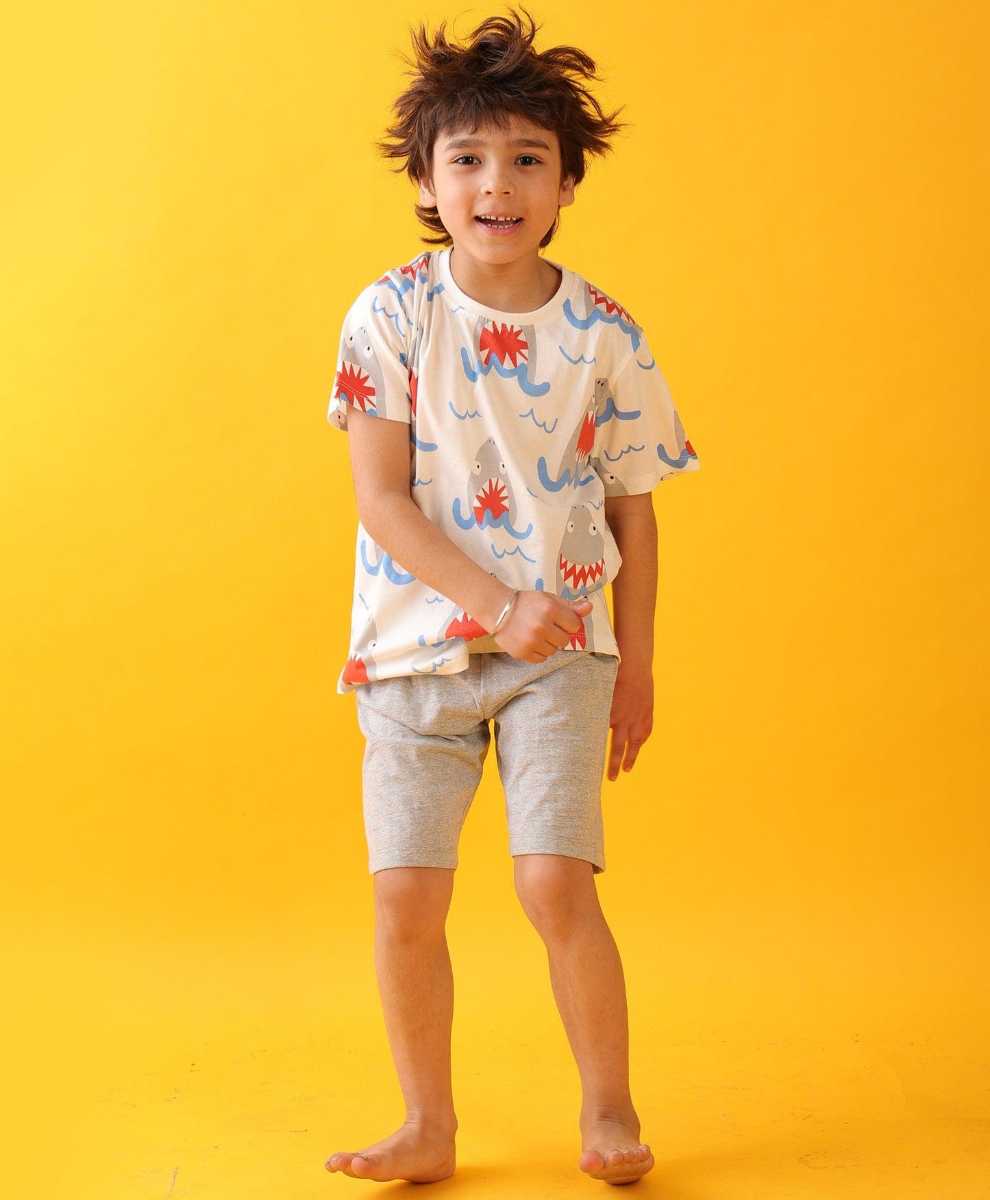 SLEEPY SHARK SLEEPWEAR SHORTS SET - OFF WHITE
