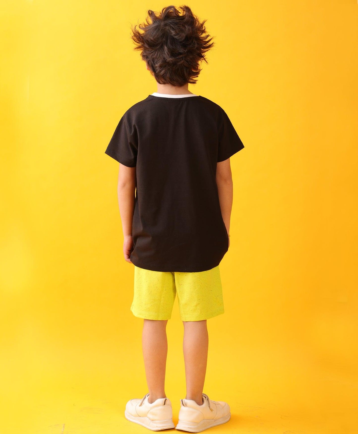 BLACK ENGLAND STRIPED LIME BOYS SHORTS SET - BLACK/LIME