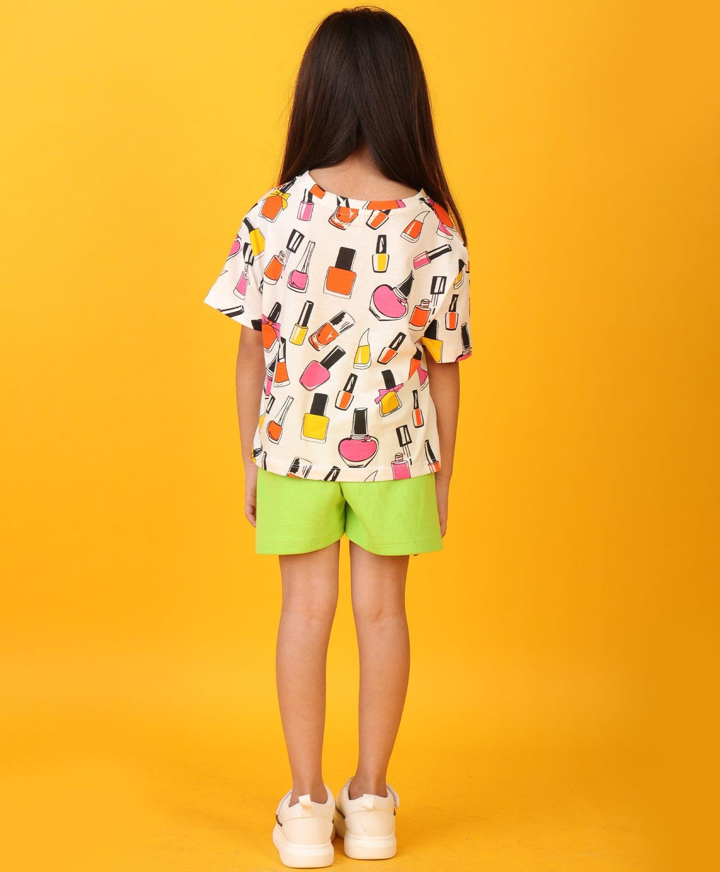 NAIL PAINT LIME GREEN TEXTURE GIRLS SHORTS SET - WHITE/LIME