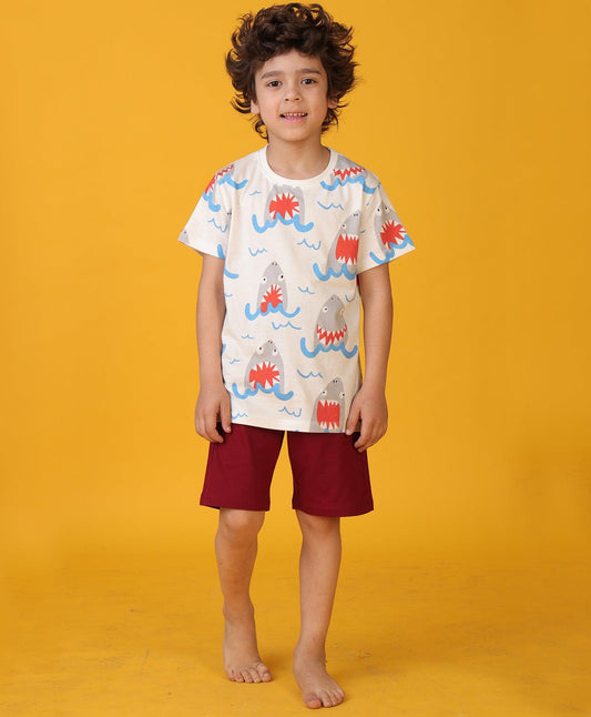SHARK MEHROON SLEEPWEAR SHORT SET - WHITE/MEHROON