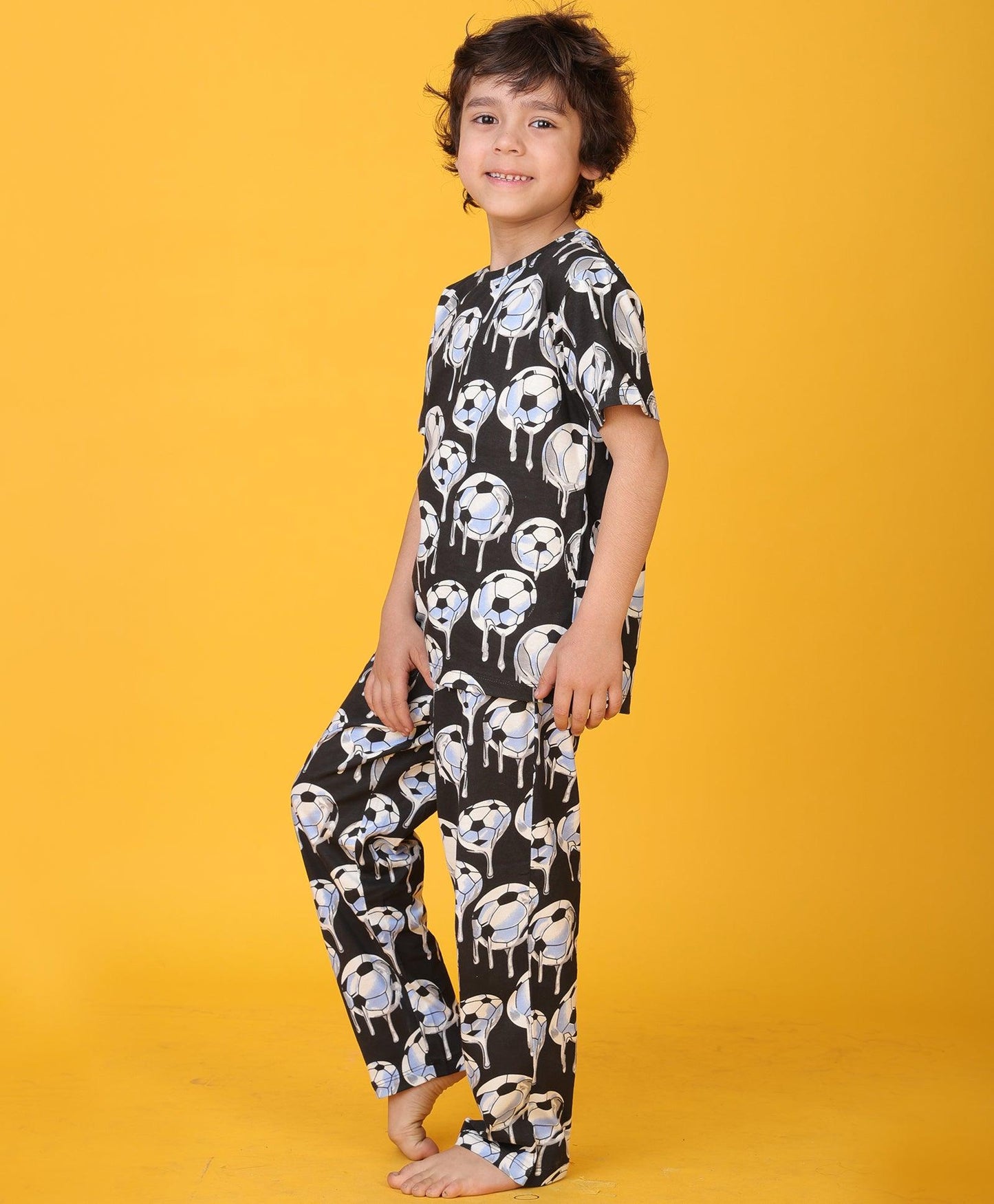 FOOTBALL MELT SHORT SLEEVE PYJAMA SET - BLACK