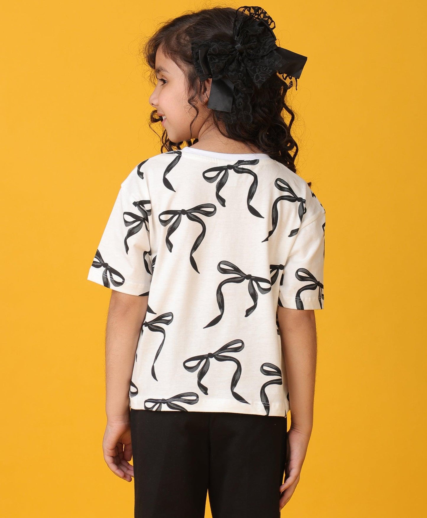 BLACK BOW SHORT SLEEVES SUMMER T-SHIRT - WHITE