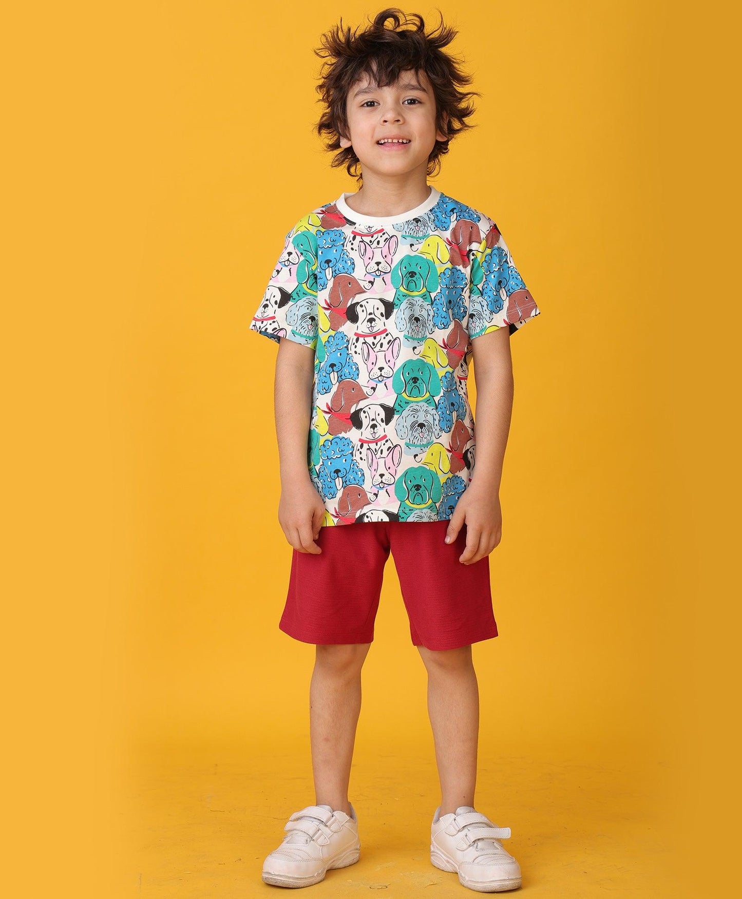 DOGS T-SHIRT RED SHORTS SET - WHITE/RED