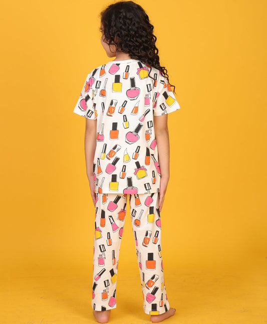 NAIL PAINT SHORT SLEEVE PYJAMA SET - WHITE