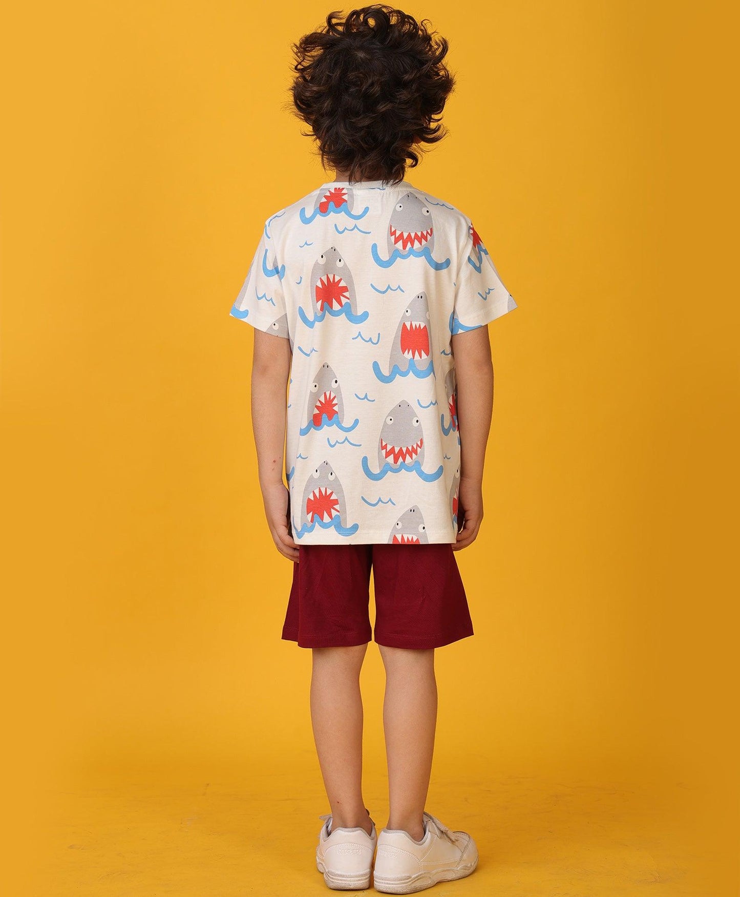 SHARK RED BOYS SHORTS SET - WHITE/RED