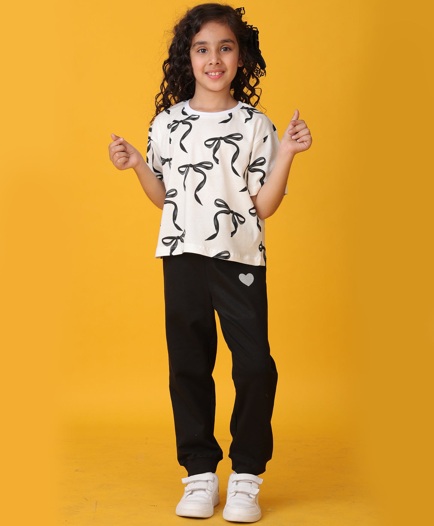 PRETTY BLACK BOW SUMMER JOGGER SET - WHITE/BLACK