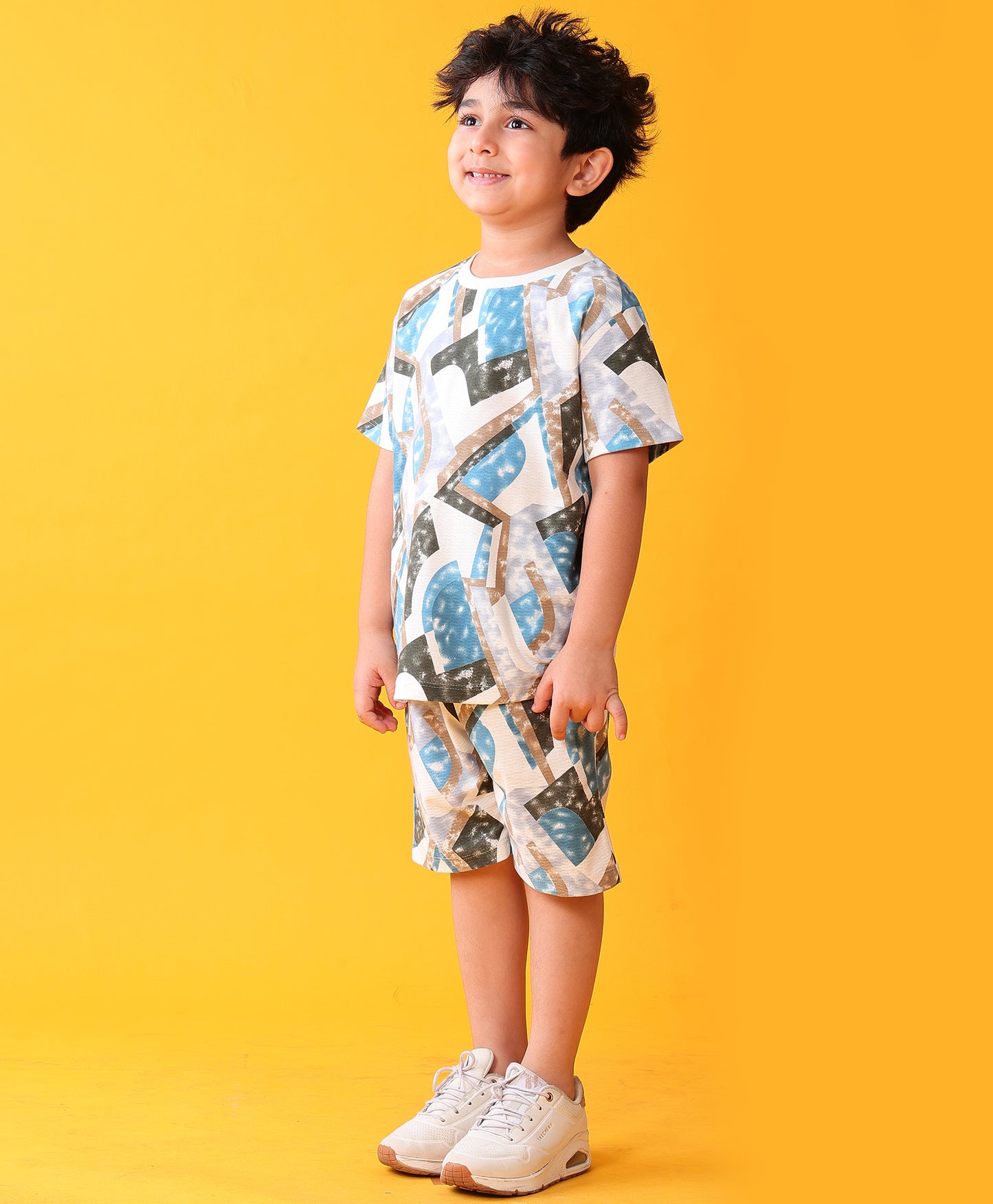 ZIG ZAG BRIGHT BLUE T-SHIRT SHORT SET - BLUE