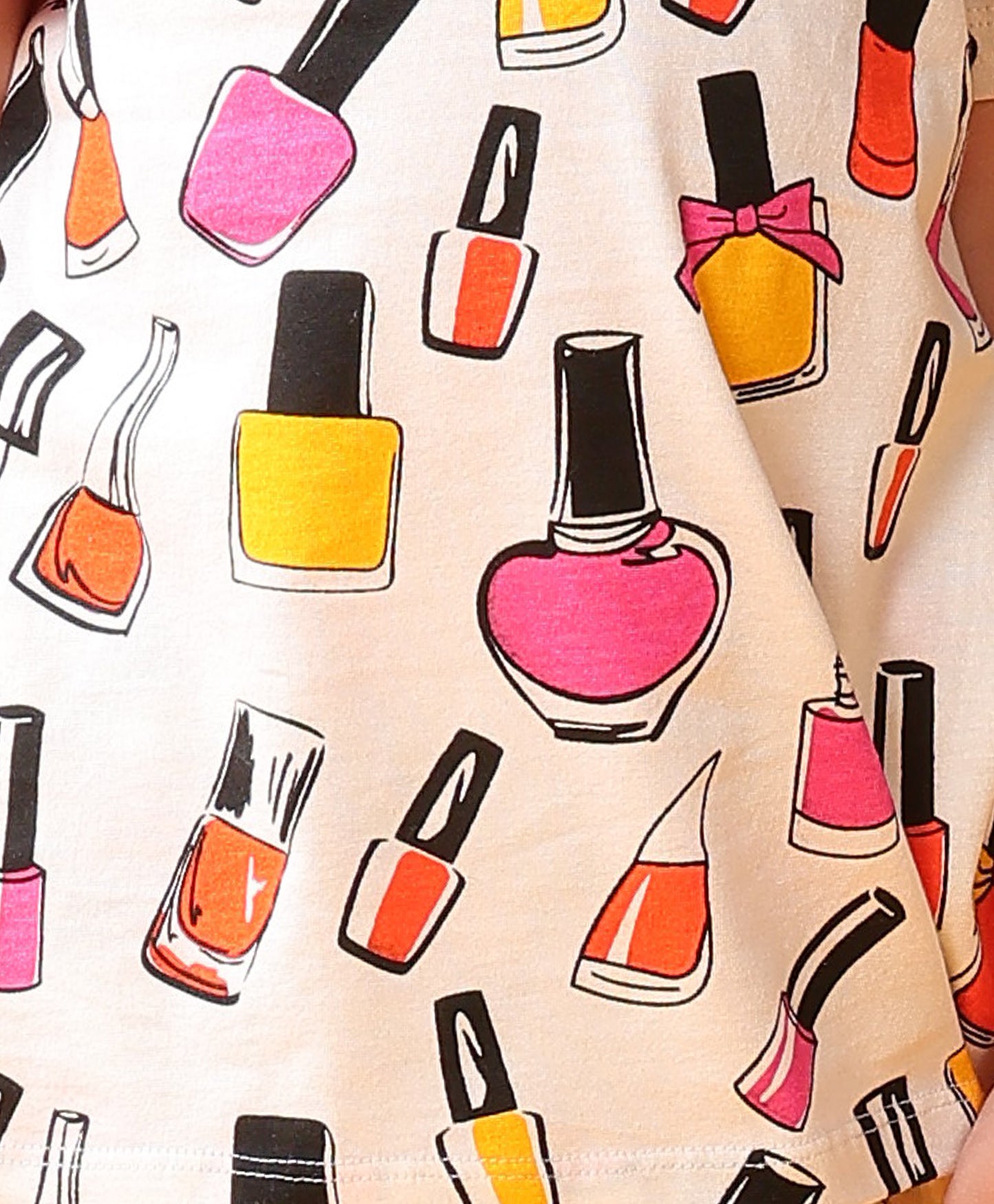 NAIL PAINT DREAMS SLEEPWEAR SHORTS SET - WHITE