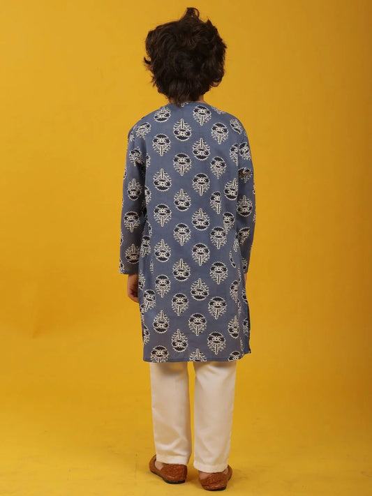 GREY BLUE FLORAL PRINT PURE COTTON KURTA PYJAMA SET - BLUE