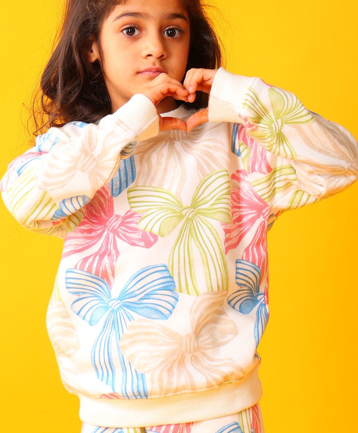 PAINTED BOW GIRLS FLEECE SWEATSHIRT JOGGER SET - WHITE