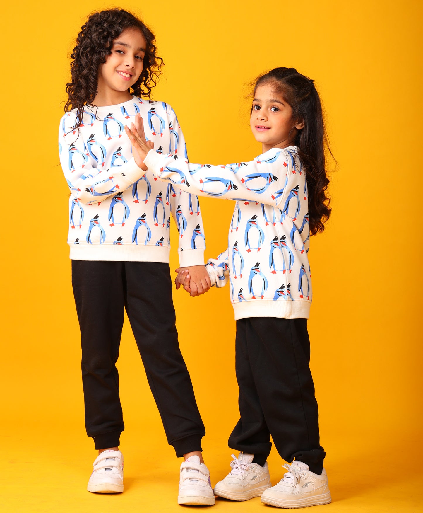 PENGUIN FLEECE GIRLS SWEATSHIRT BLACK JOGGER SET - WHITE/BLACK