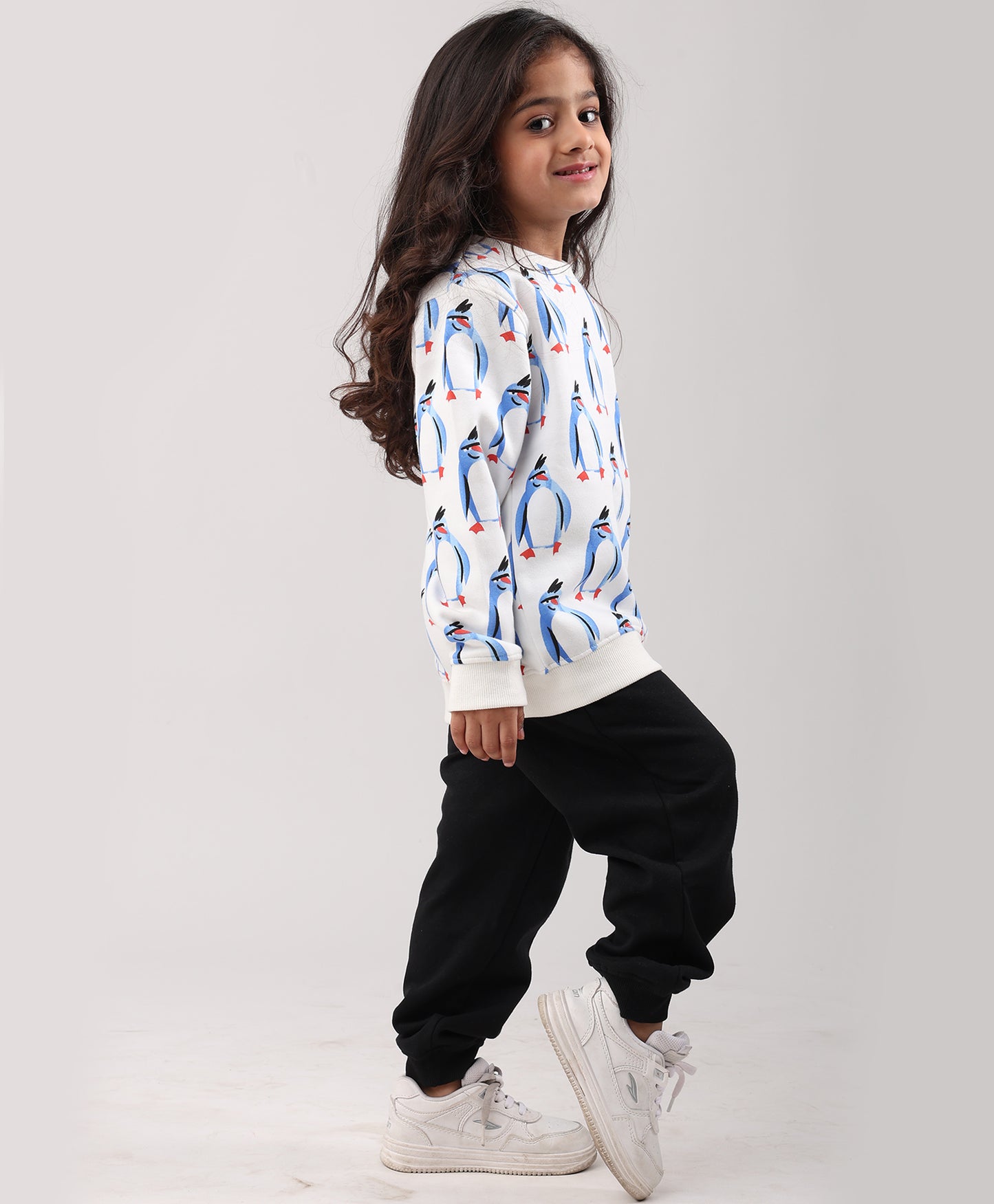PENGUIN FLEECE GIRLS SWEATSHIRT BLACK JOGGER SET - WHITE/BLACK