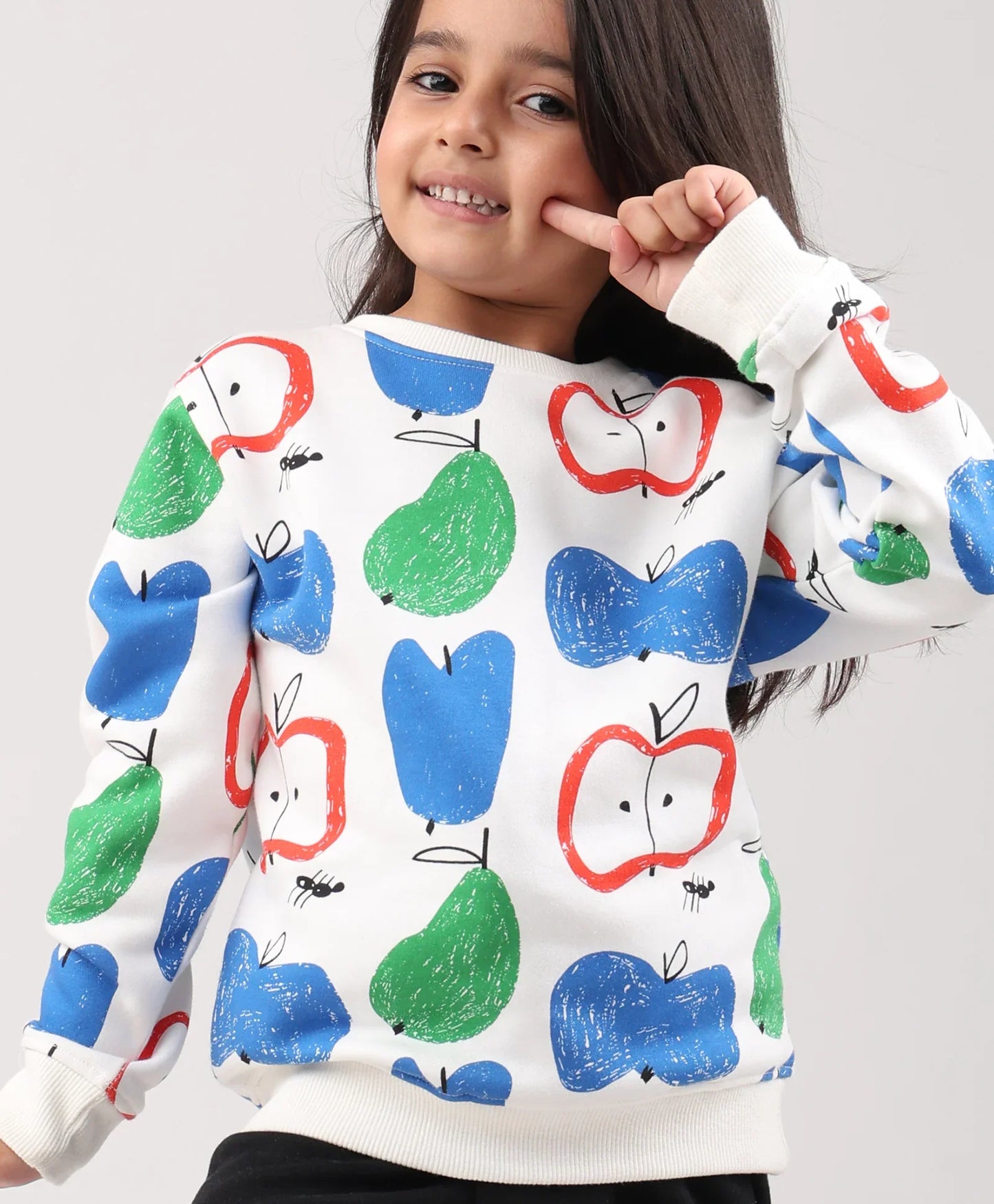 APPLE PEAR GIRLS FLEECE SWEATSHIRT BLACK JOGGER SET - WHITE/BLACK