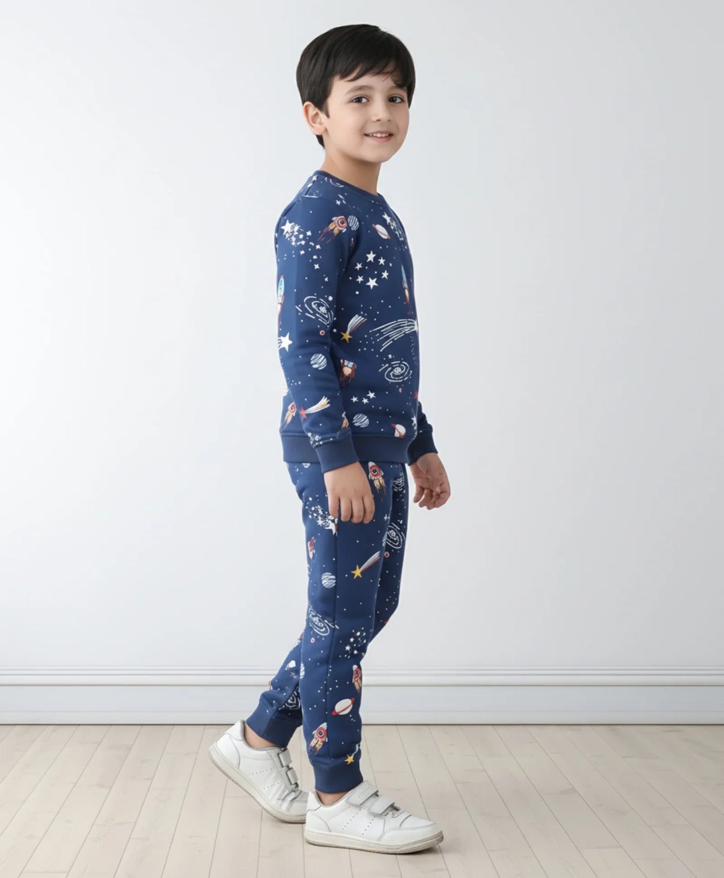 SOLAR DREAMS FLEECE SWEATSHIRT JOGGER SET - NAVY