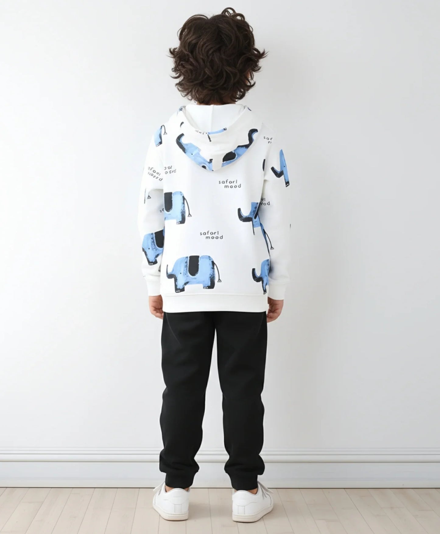 ELEPHANT SAFARI FLEECE HOODIE BLACK JOGGER SET - WHITE/BLACK