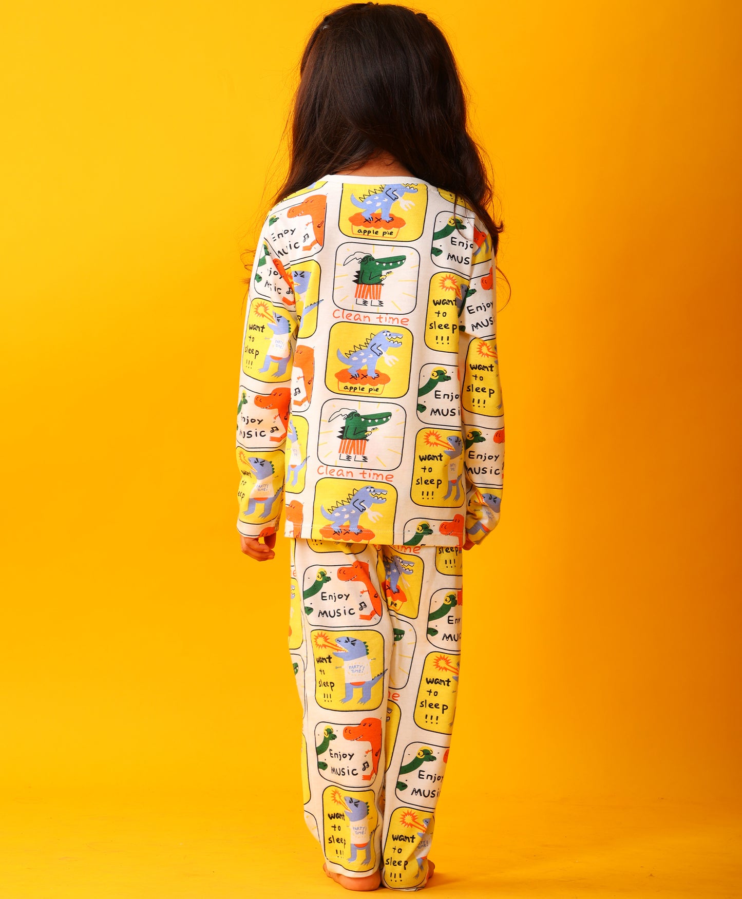 DINOSAUR STAMP GILRS LONG SLEEVE PYJAMA SET - WHITE