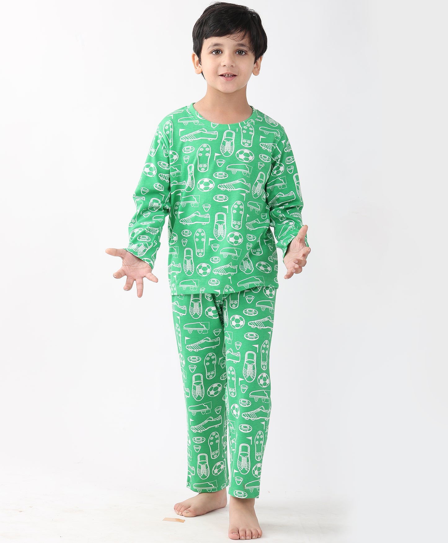 FOOTBALL SHOES GREEN LONG SLEEVE PYJAMA SET - GREEN